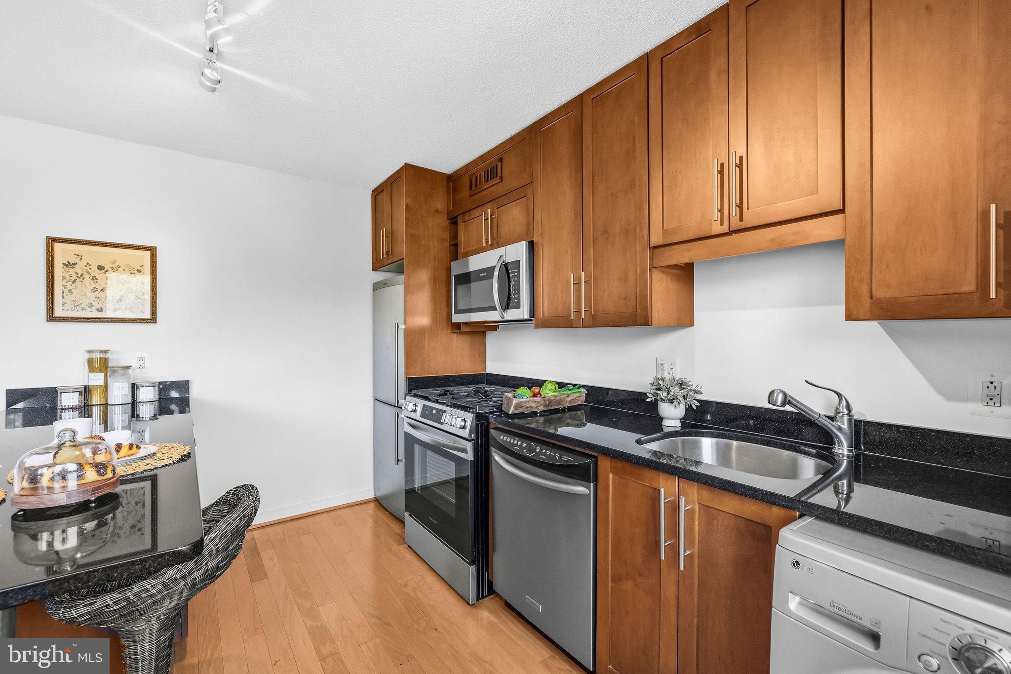 TAKOMA PARK - Residential