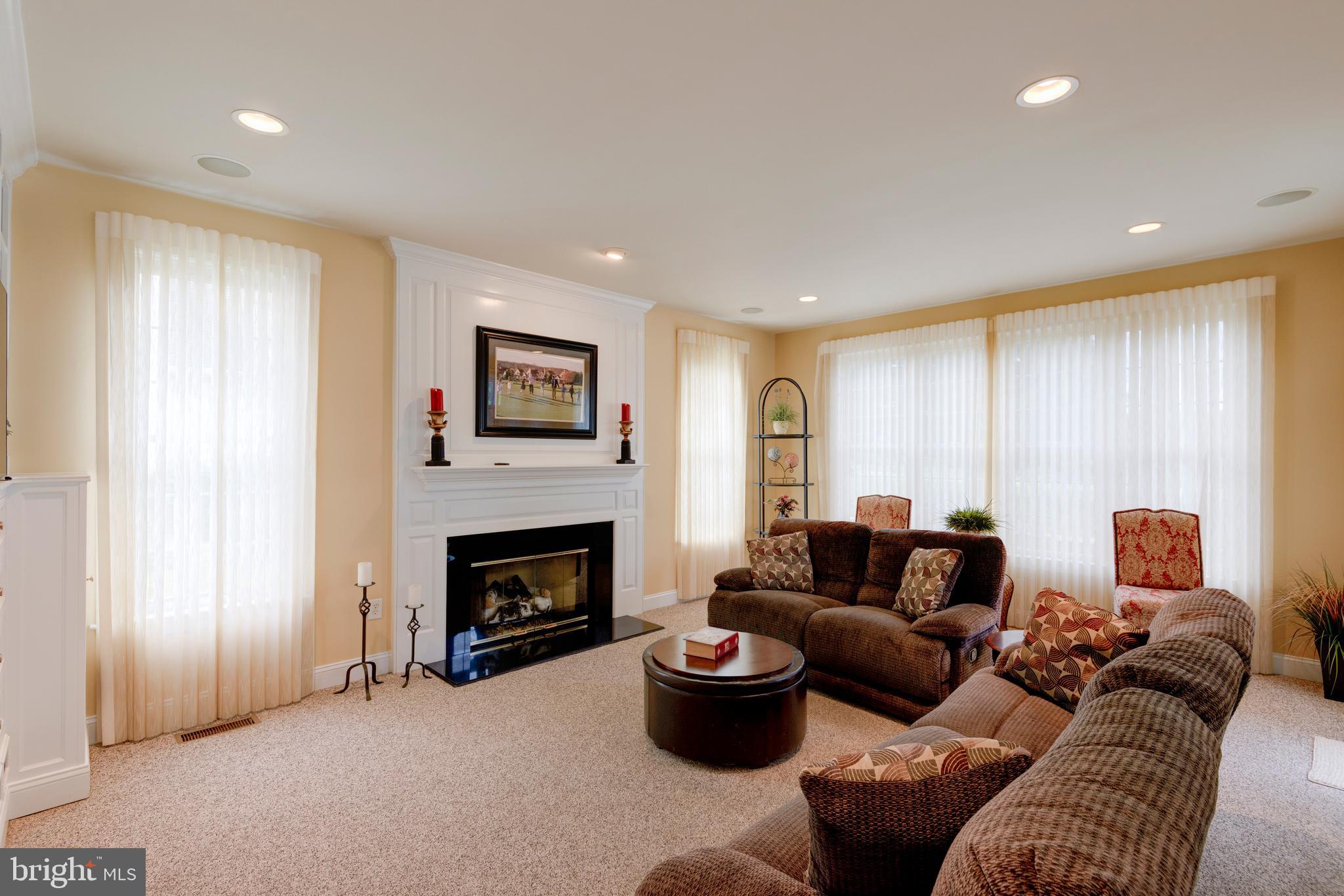 APPLEBROOK - Residential