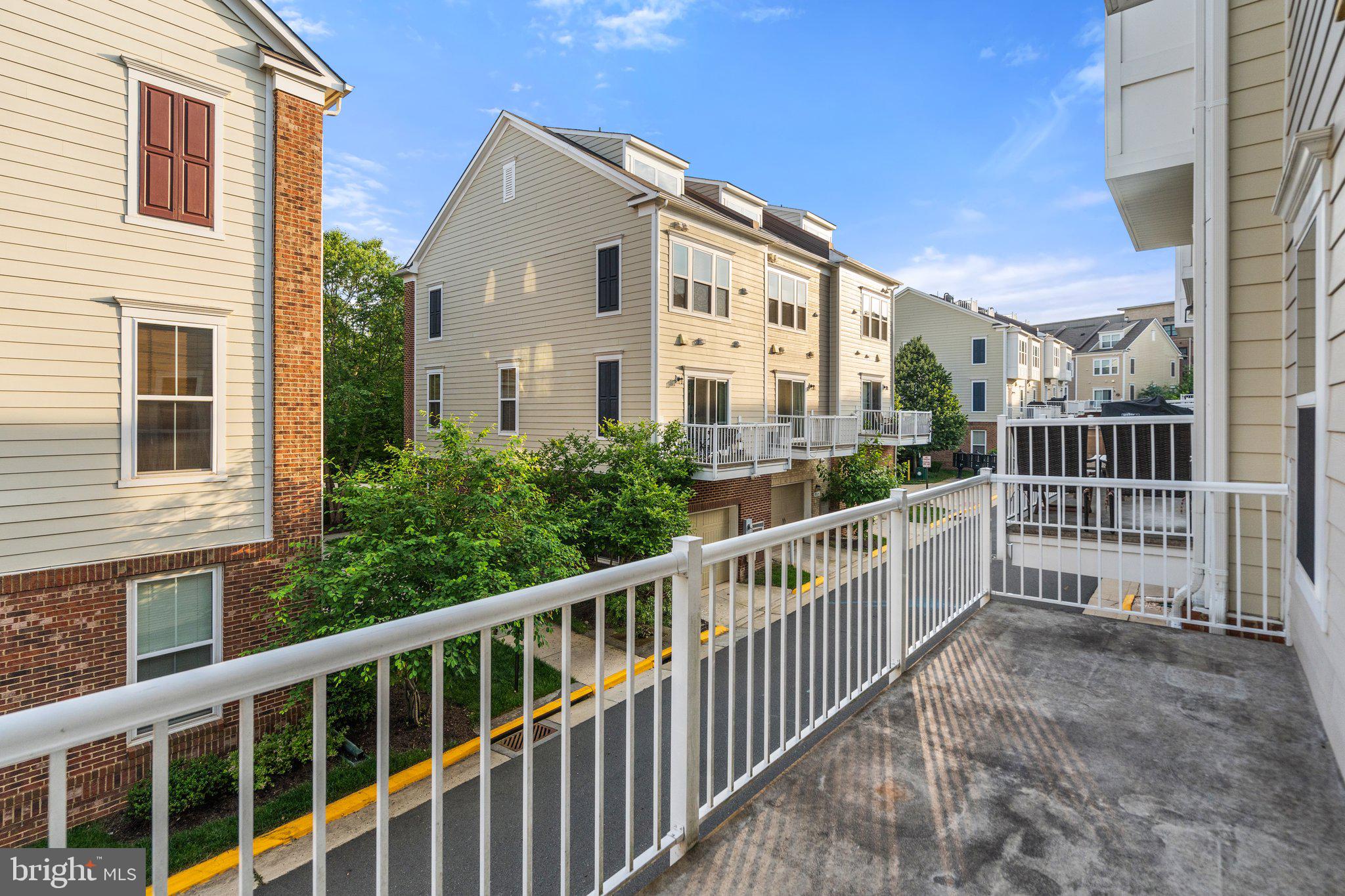 METROWEST - Residential