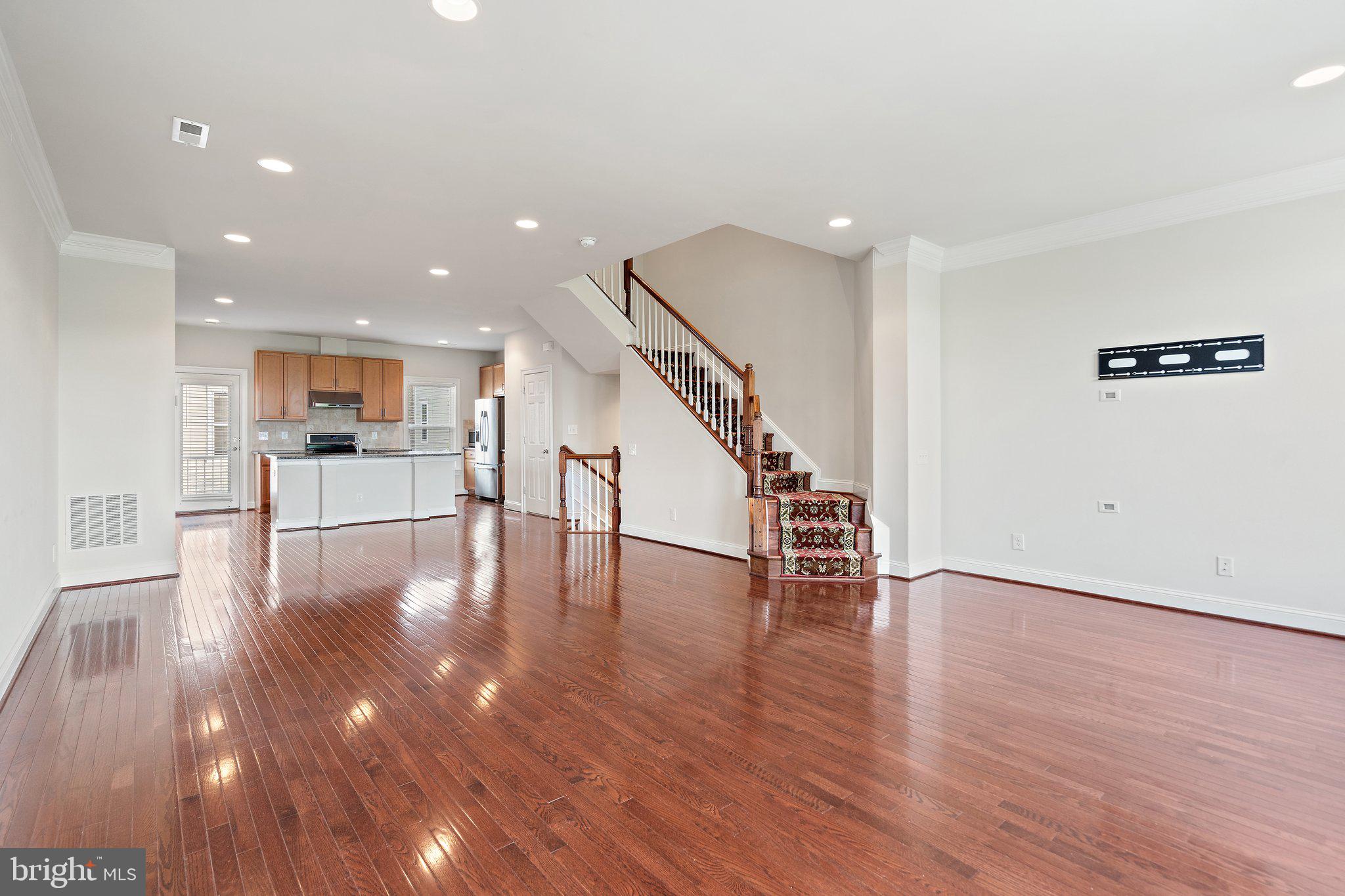 METROWEST - Residential