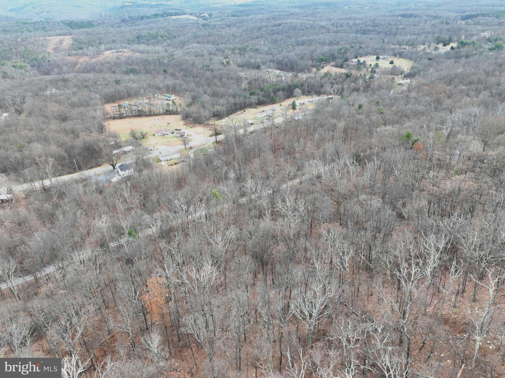 EAGLE MOUNTAIN - Land