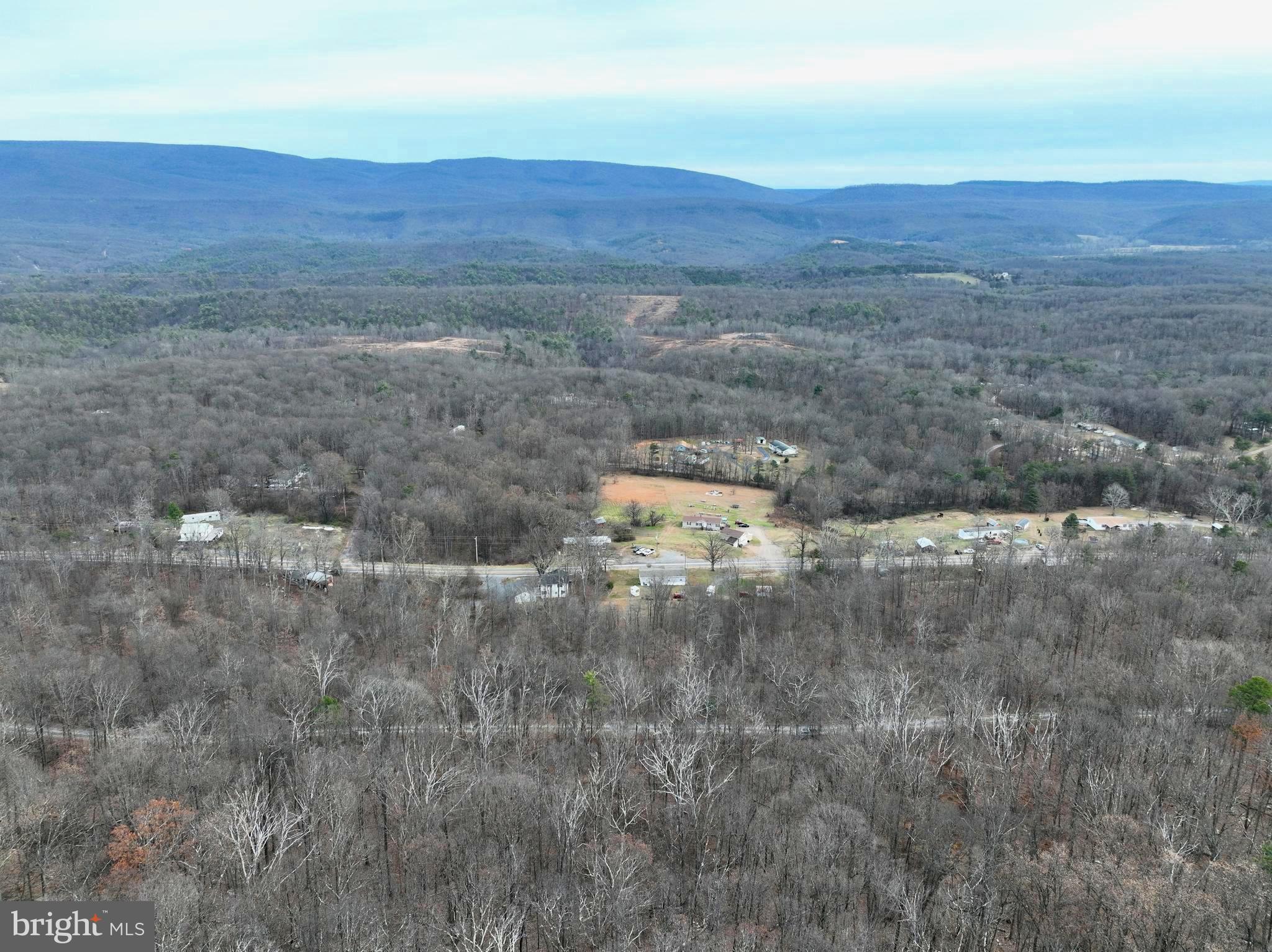 EAGLE MOUNTAIN - Land