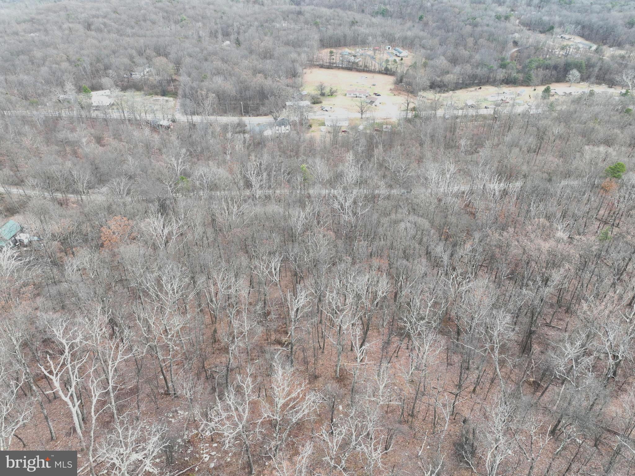 EAGLE MOUNTAIN - Land