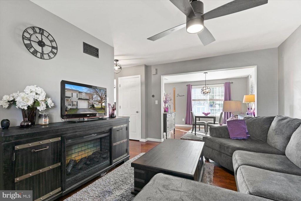 Photo of 309 PARKLAWN CT, LANCASTER, PA 17601 (MLS # PALA2030244)