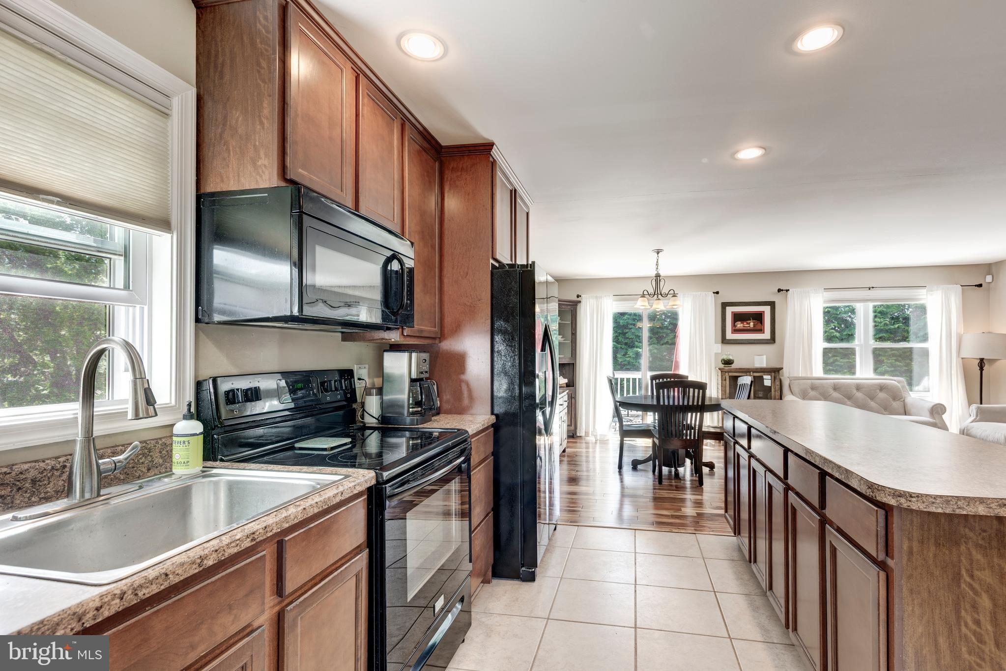 CARROLLTOWNE - Residential