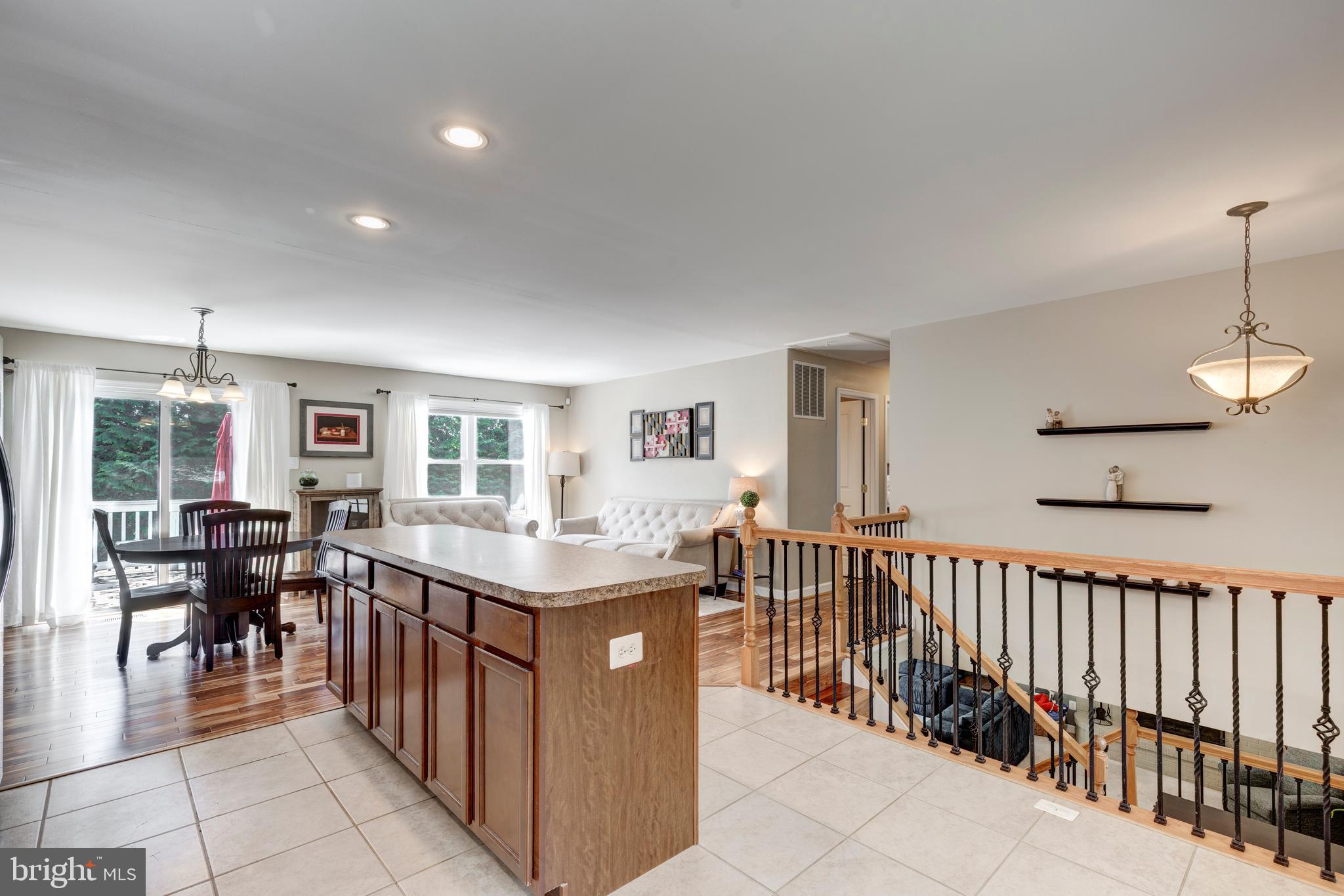 CARROLLTOWNE - Residential