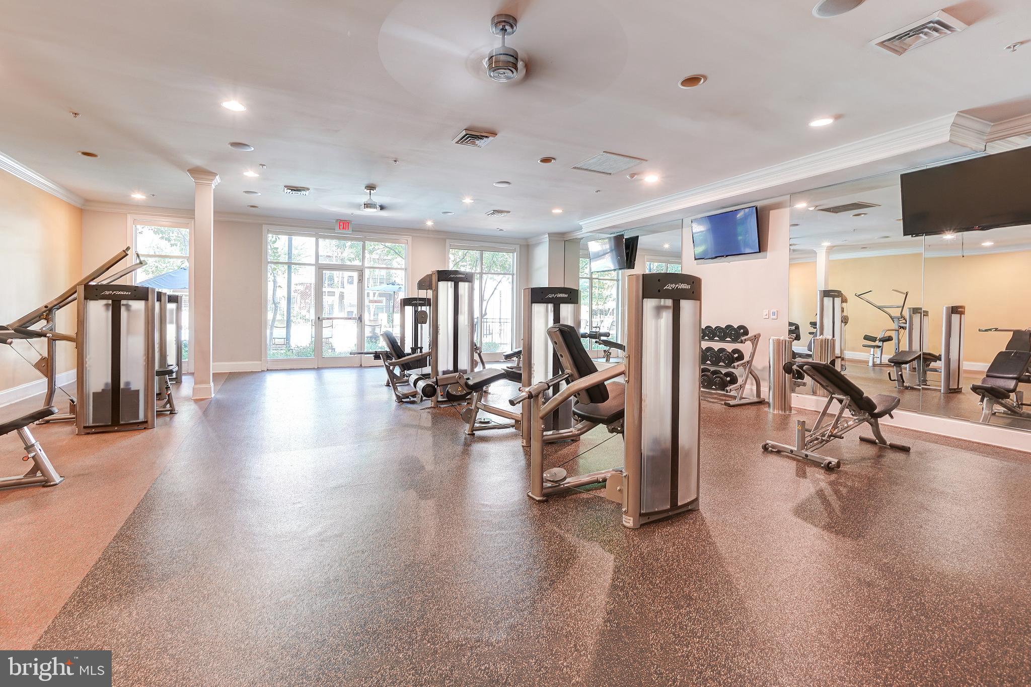 STRATHMORR PARK AT GROSVENOR - Residential