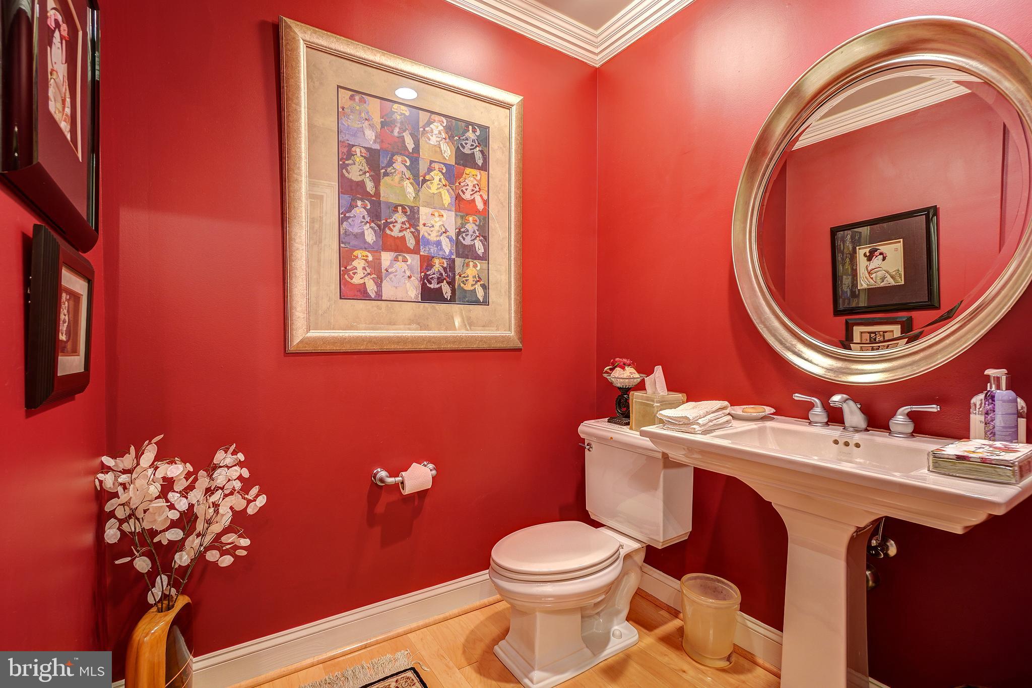 STRATHMORR PARK AT GROSVENOR - Residential