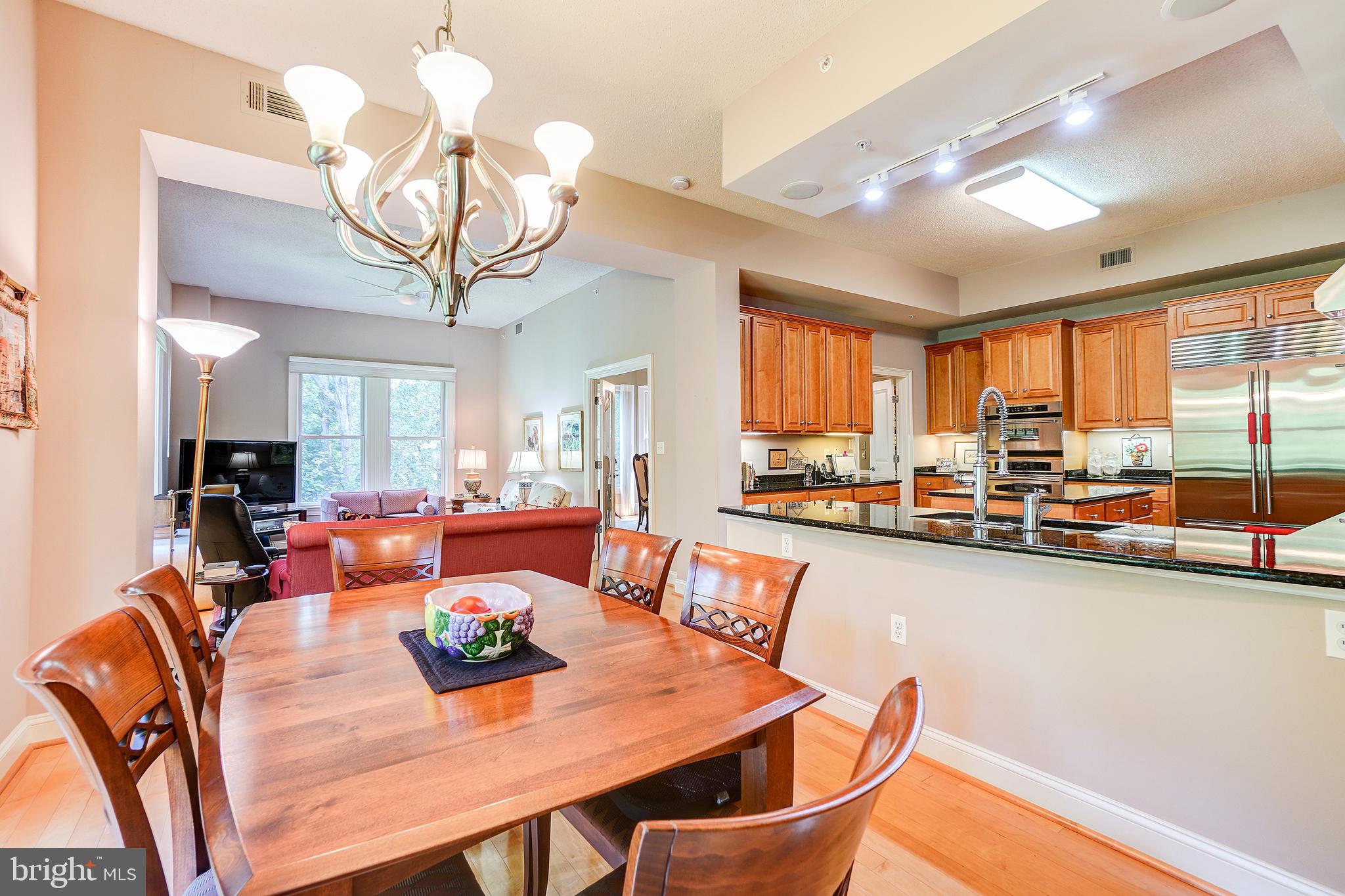 STRATHMORR PARK AT GROSVENOR - Residential