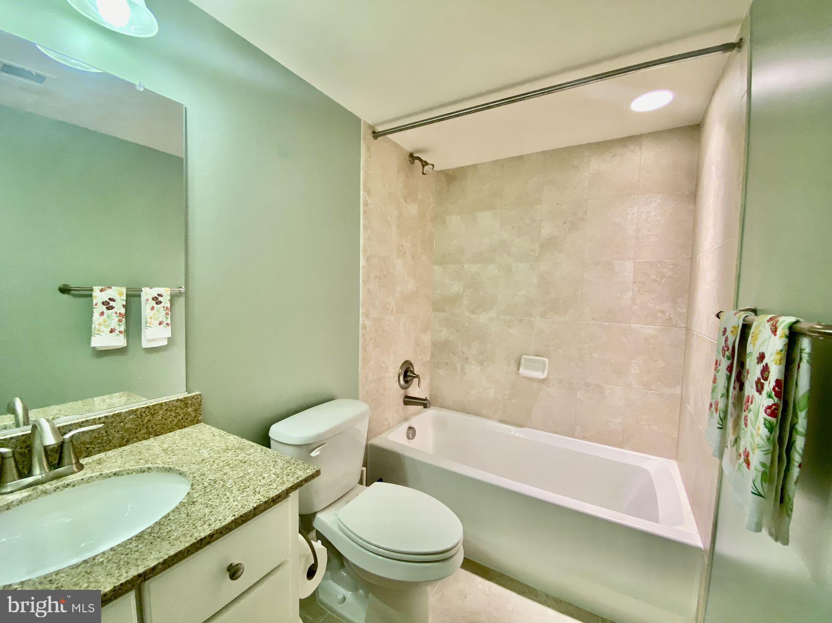 WATKINS MILL TOWN CENTER - Residential Lease