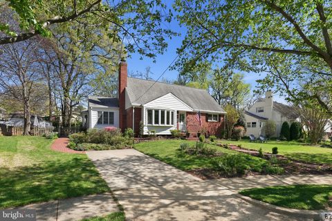 Photo of 629 Prospect Place, ALEXANDRIA, VA 22304 (MLS # VAAX2058922)