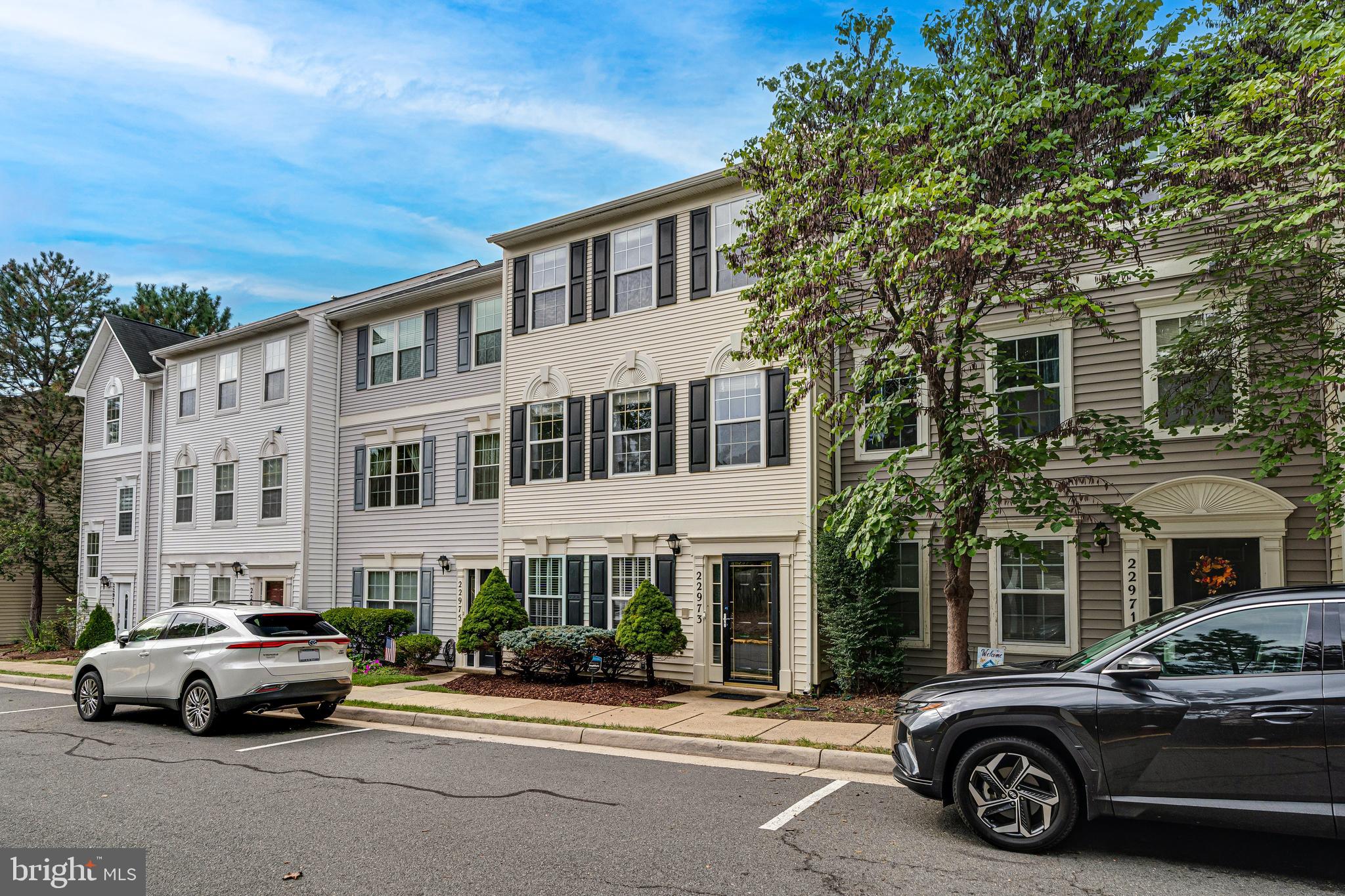 GROVEWOOD - Residential Lease