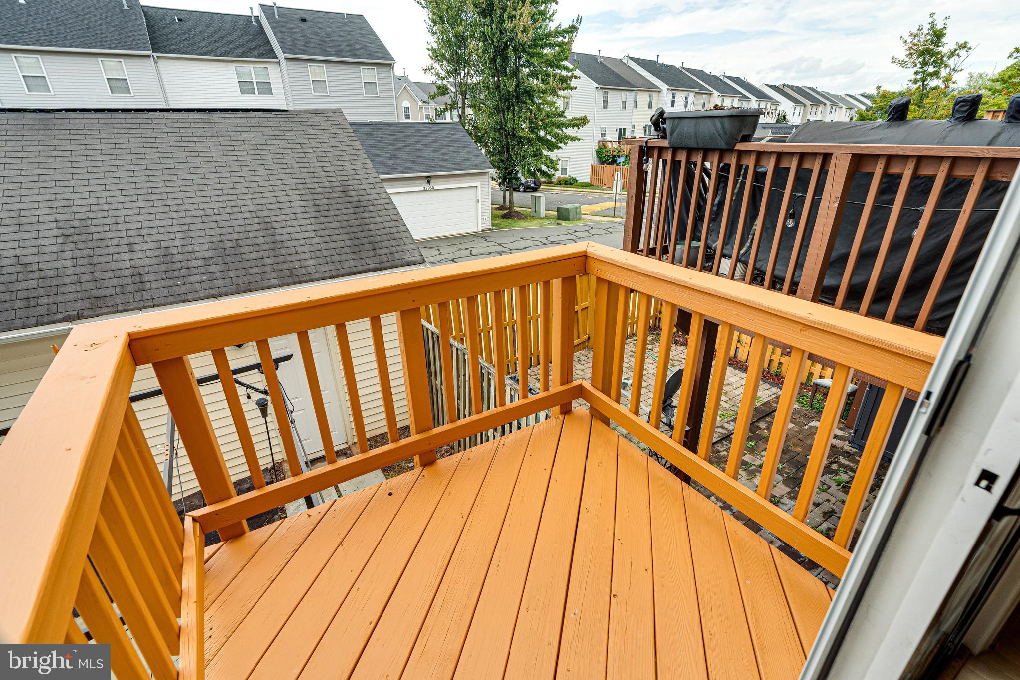 GROVEWOOD - Residential Lease