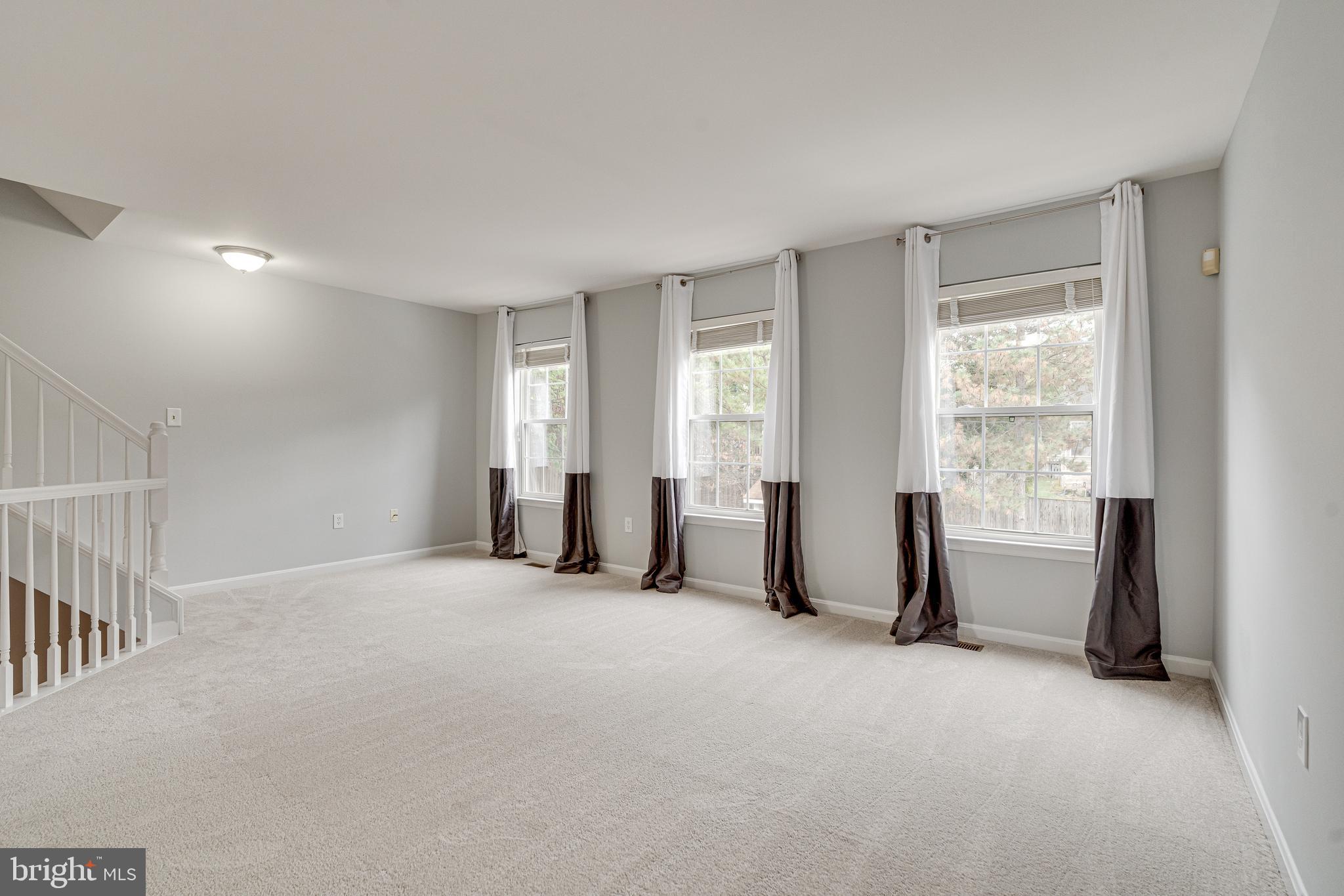 GROVEWOOD - Residential Lease