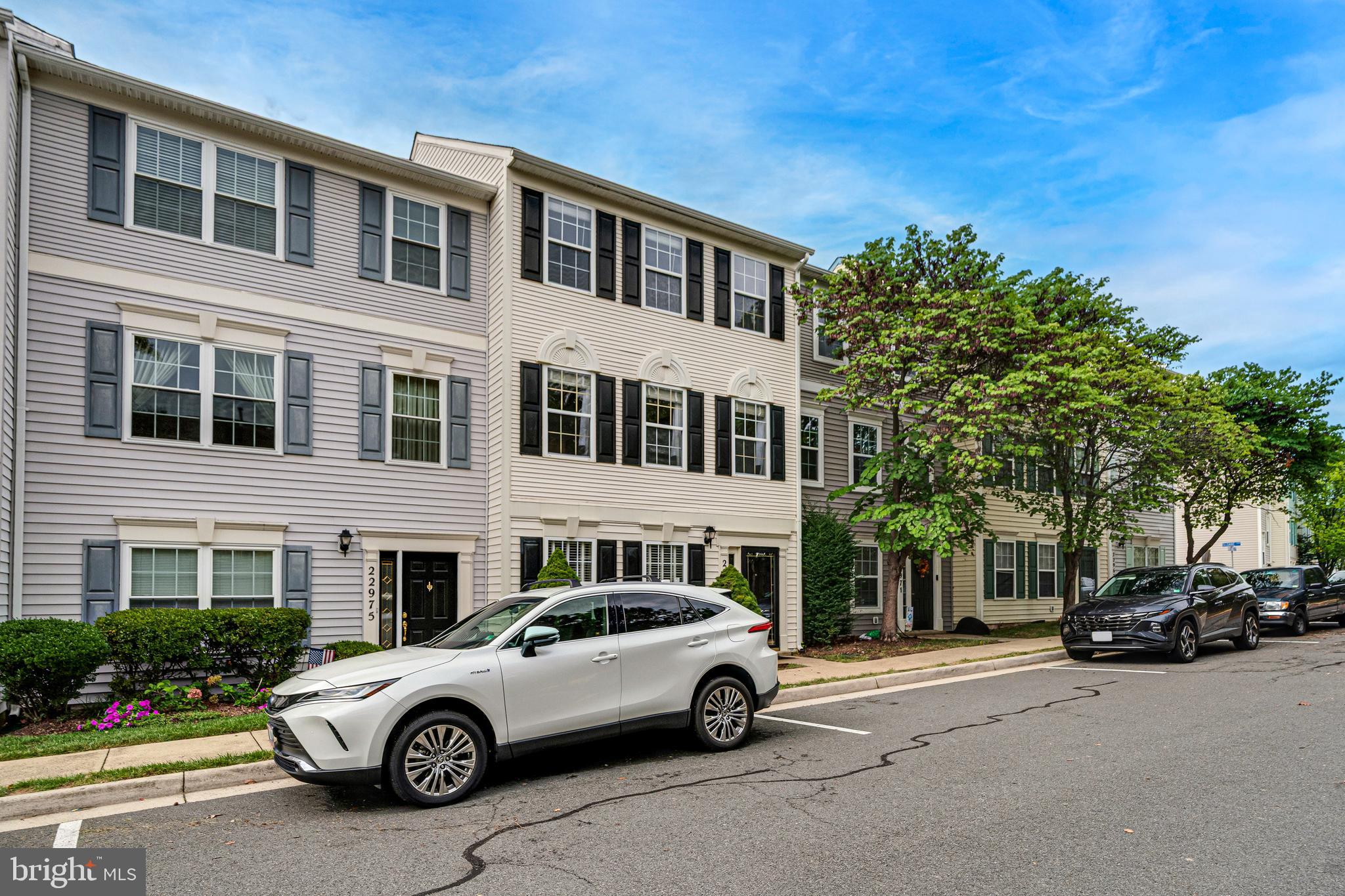 GROVEWOOD - Residential Lease