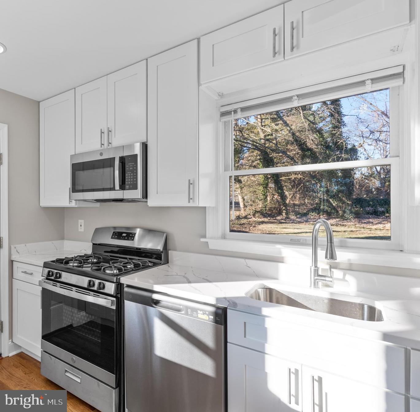 VIRGINIA HILLS - Residential