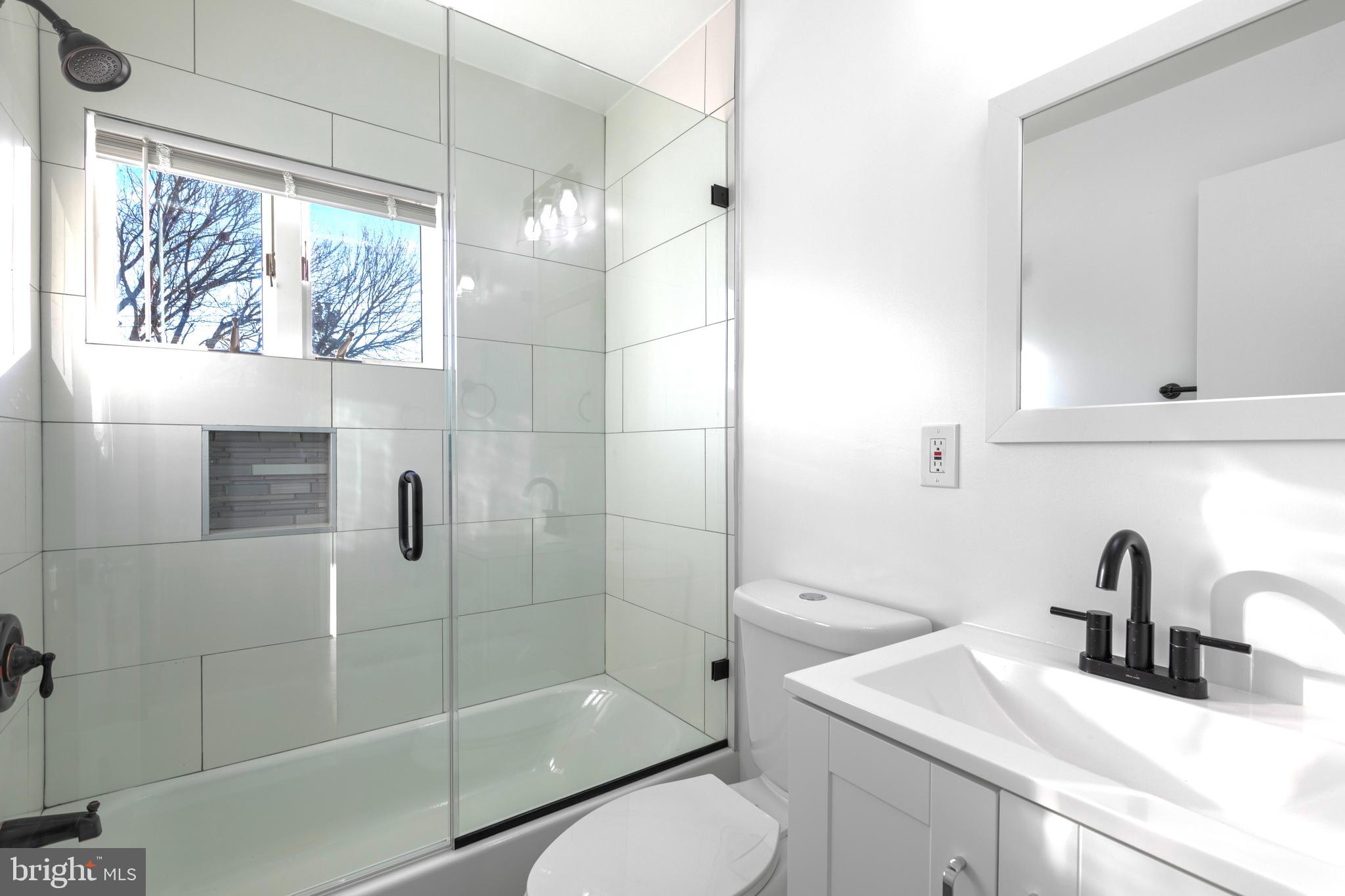 VIRGINIA HILLS - Residential