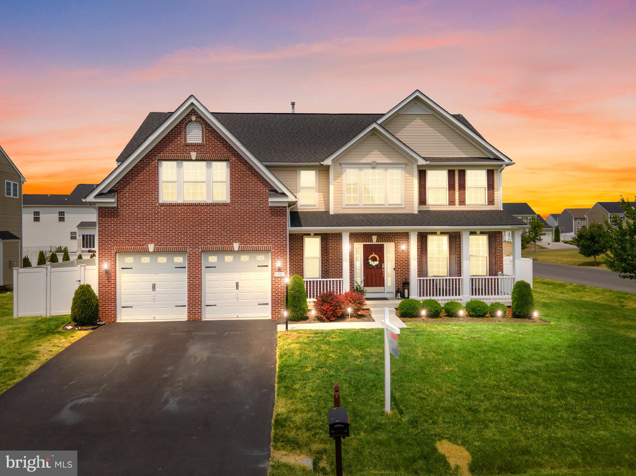 MAPLE VALLEY ESTATES - Residential