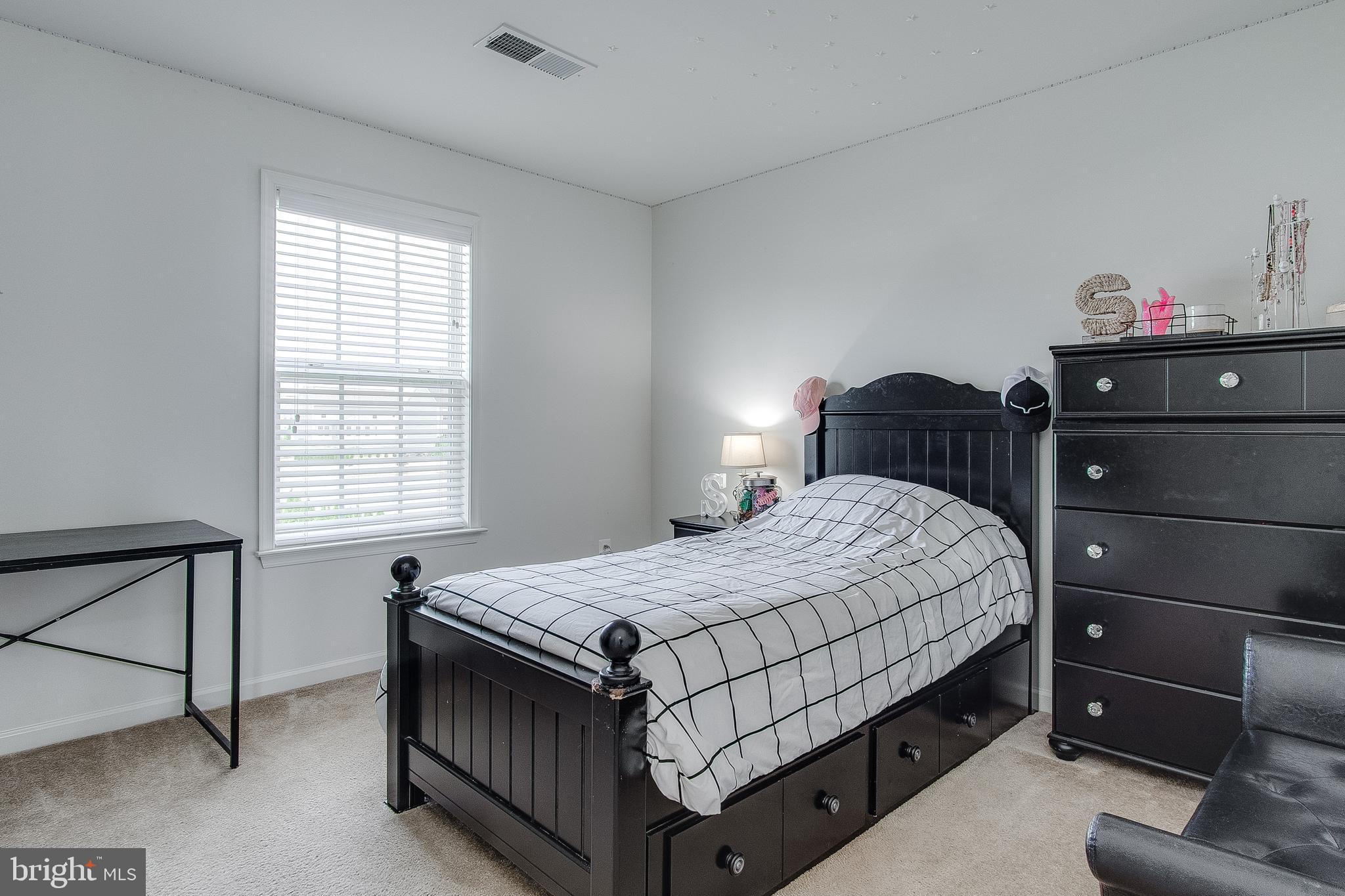 MAPLE VALLEY ESTATES - Residential