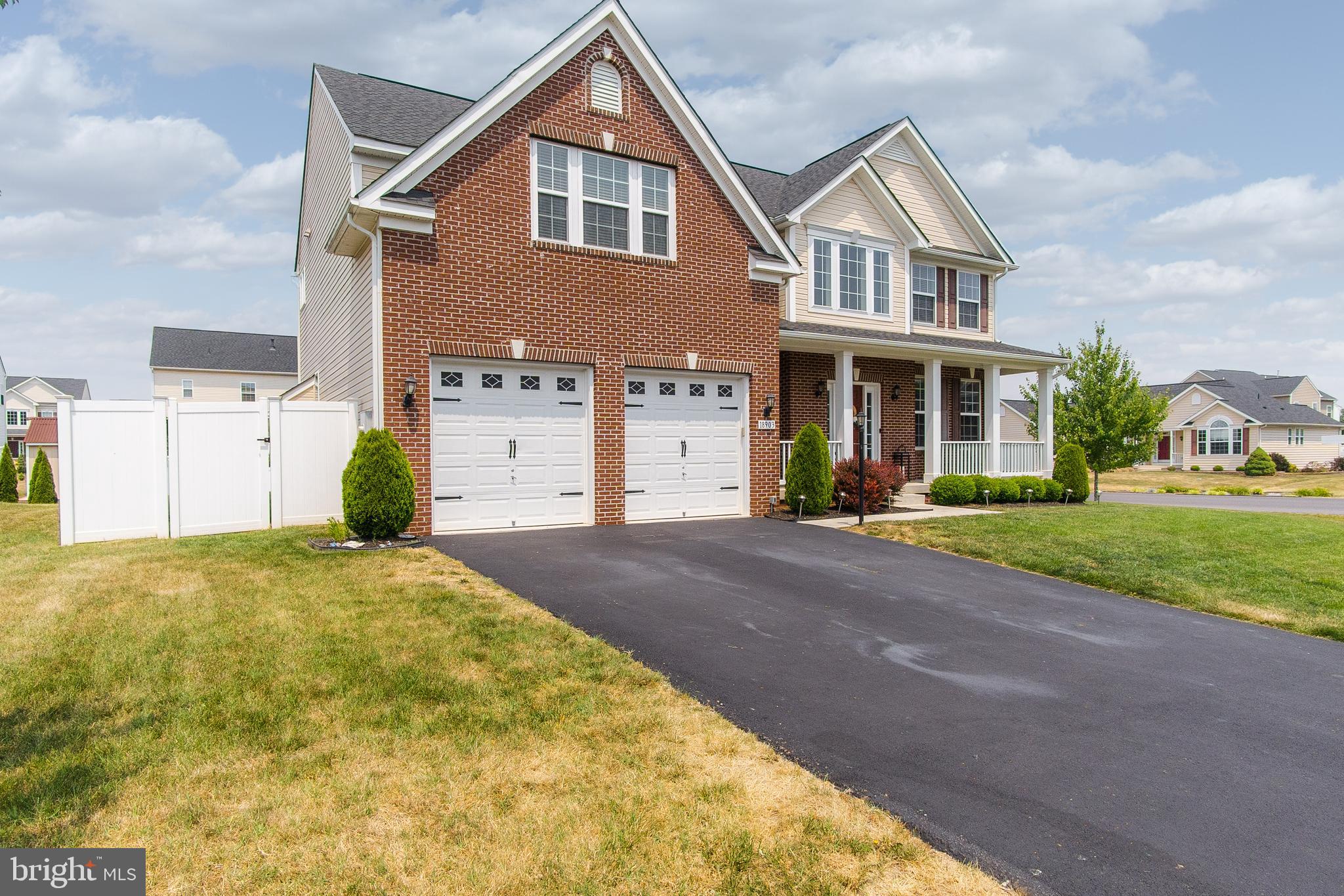 MAPLE VALLEY ESTATES - Residential