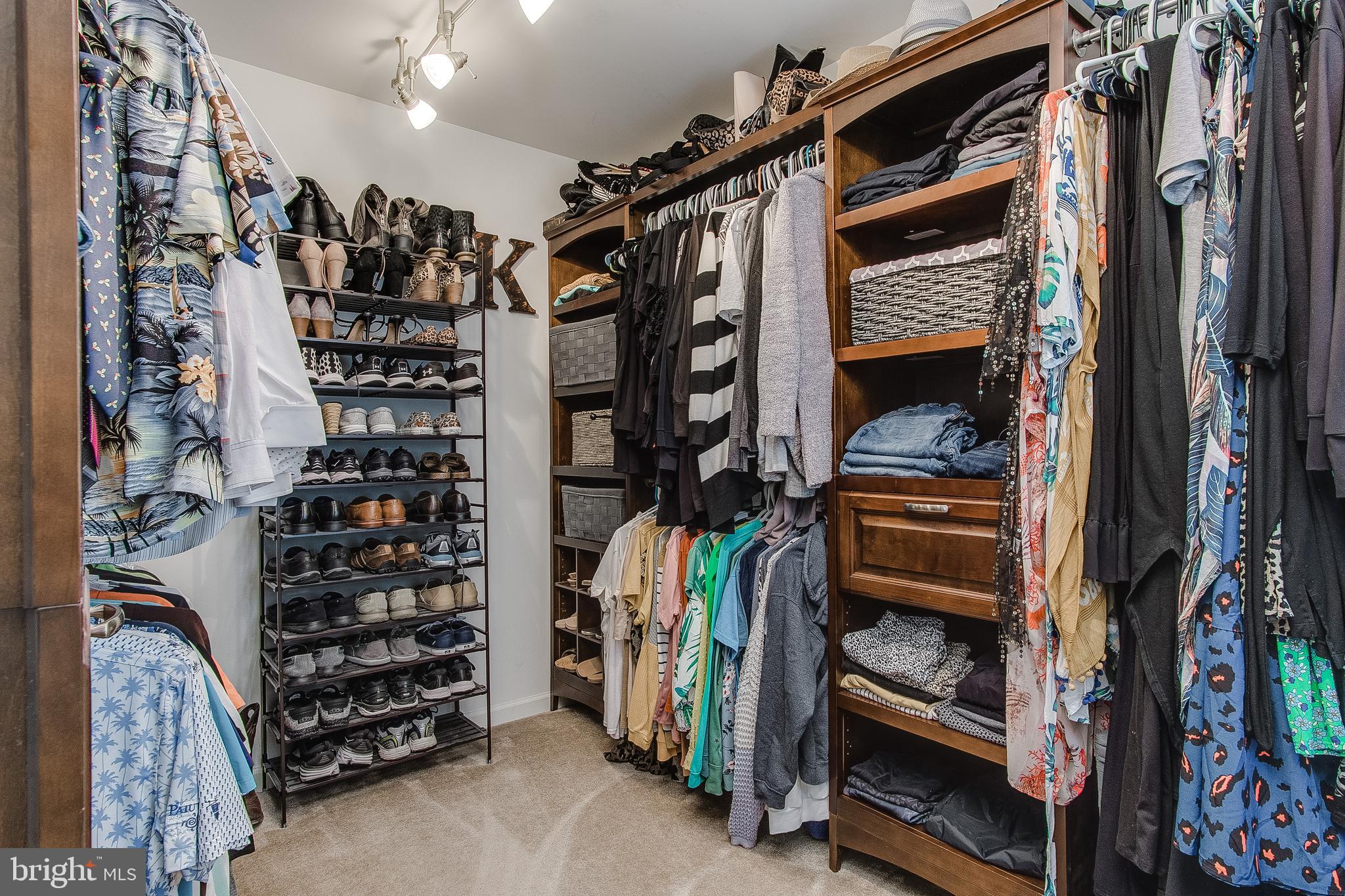 MAPLE VALLEY ESTATES - Residential