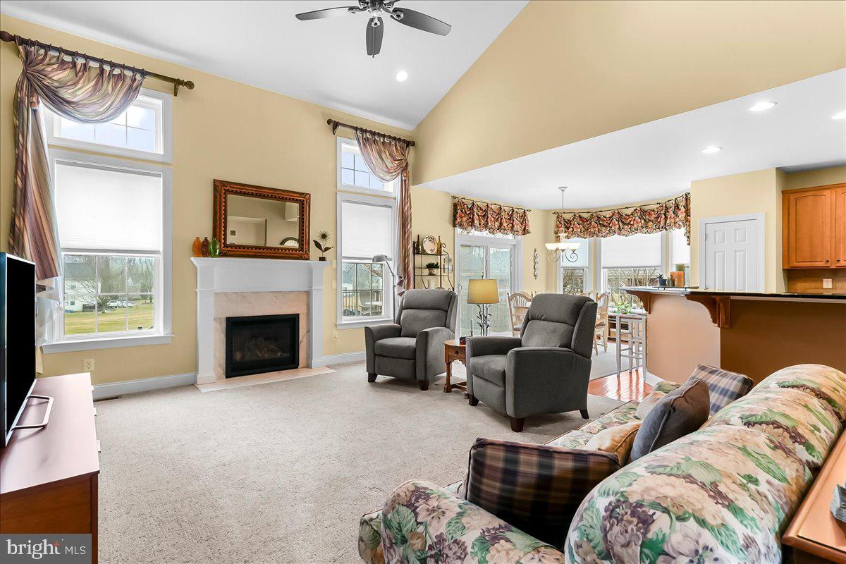 CANDLEWYCK - Residential