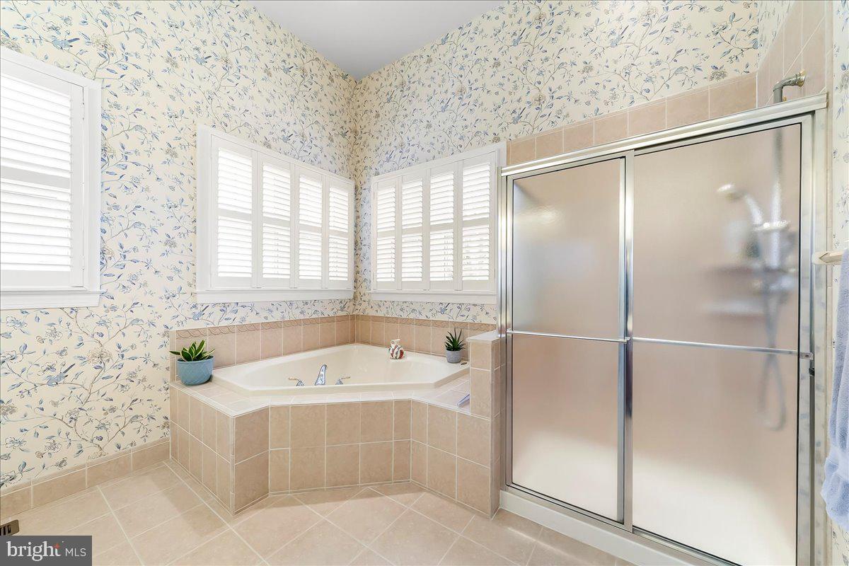 CANDLEWYCK - Residential