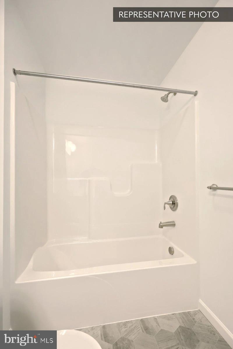 ELIZABETH VILLAGE - Residential