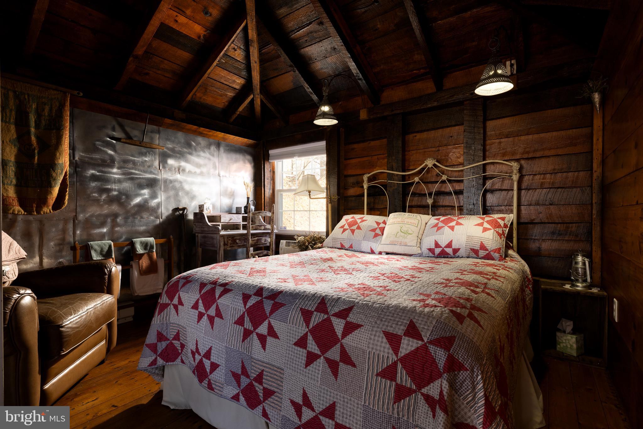 20 ACRE WOODS - Commercial Sale