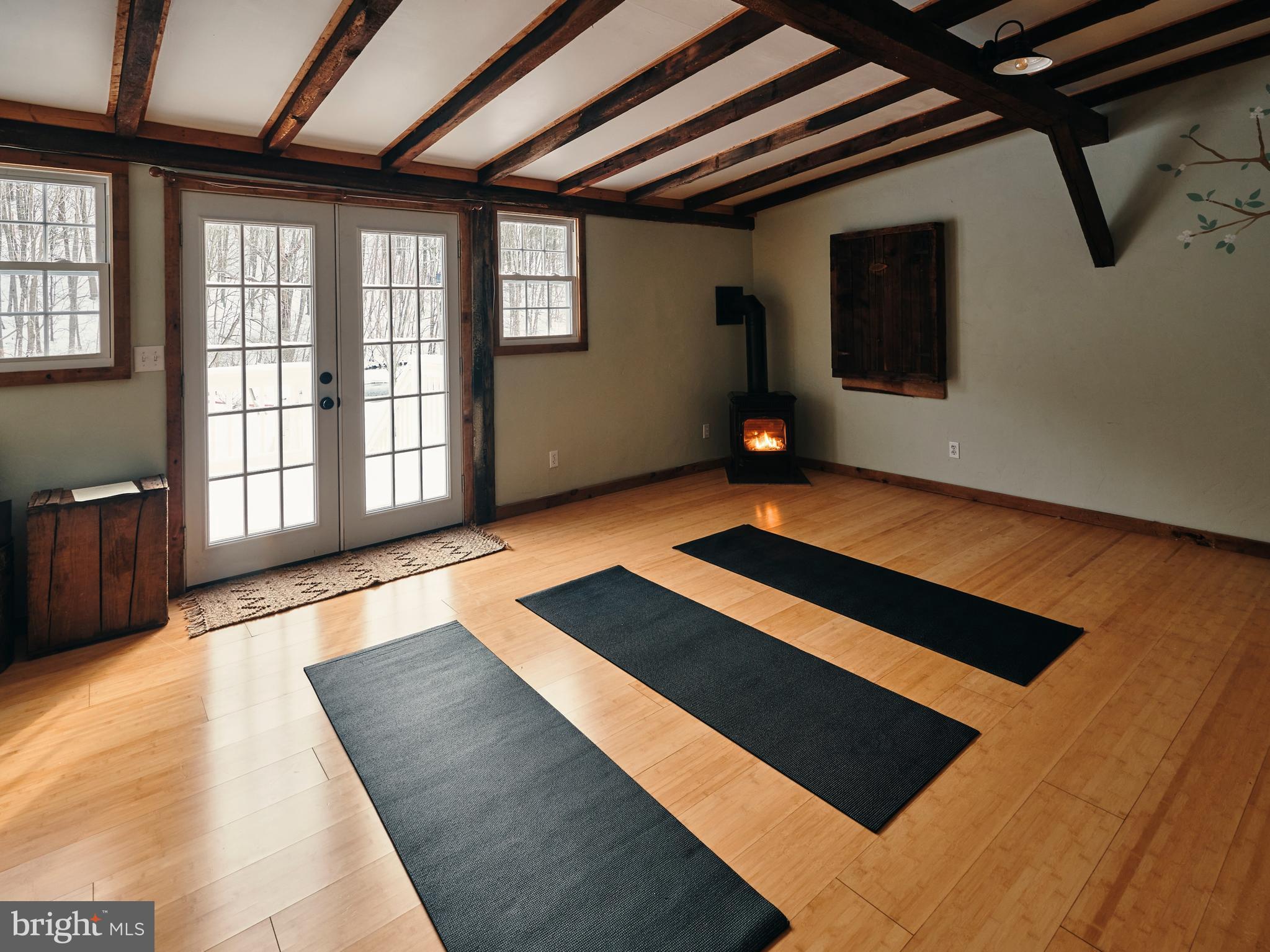 20 ACRE WOODS - Commercial Sale