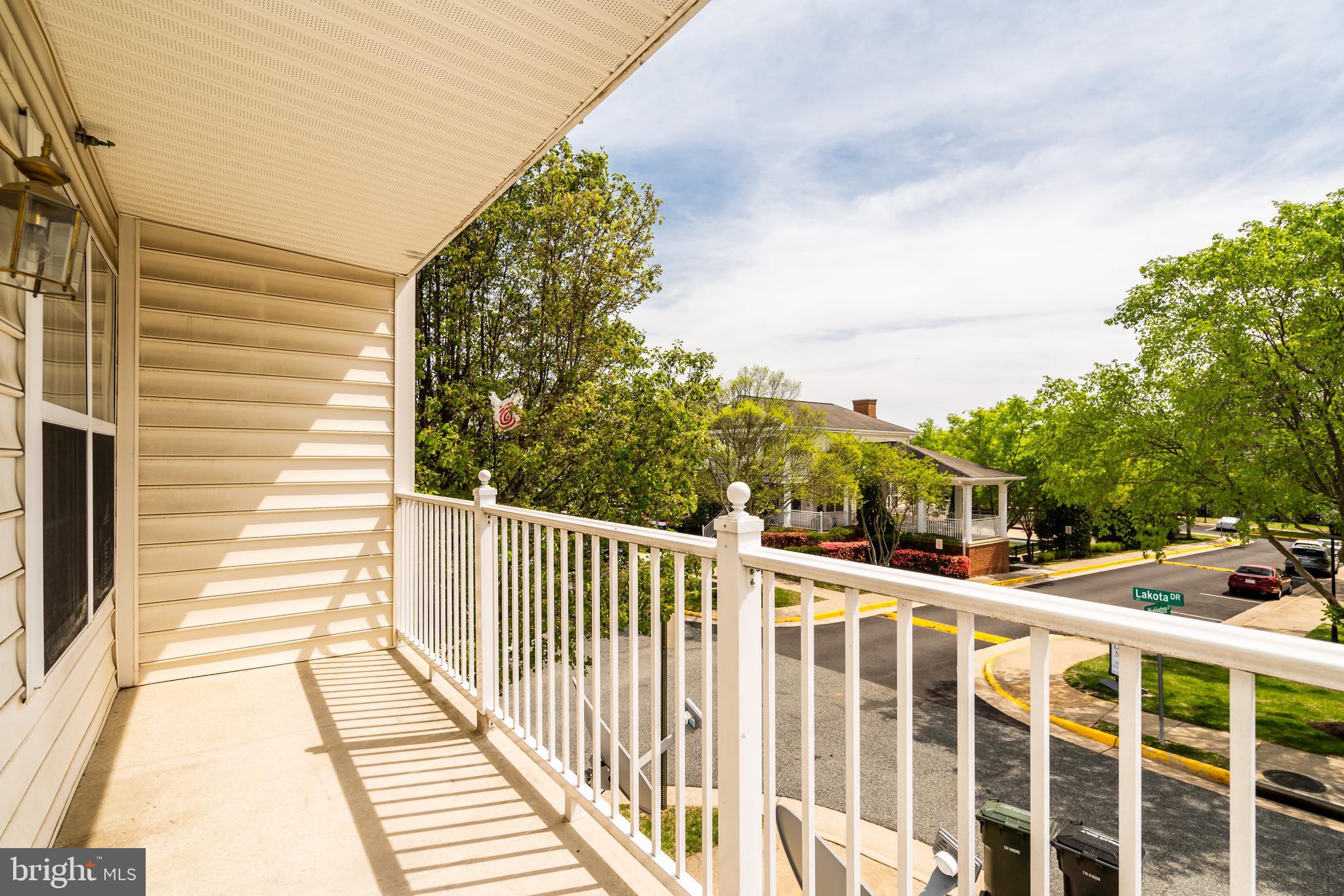 COUNTY CENTER CONDOS - Residential Lease