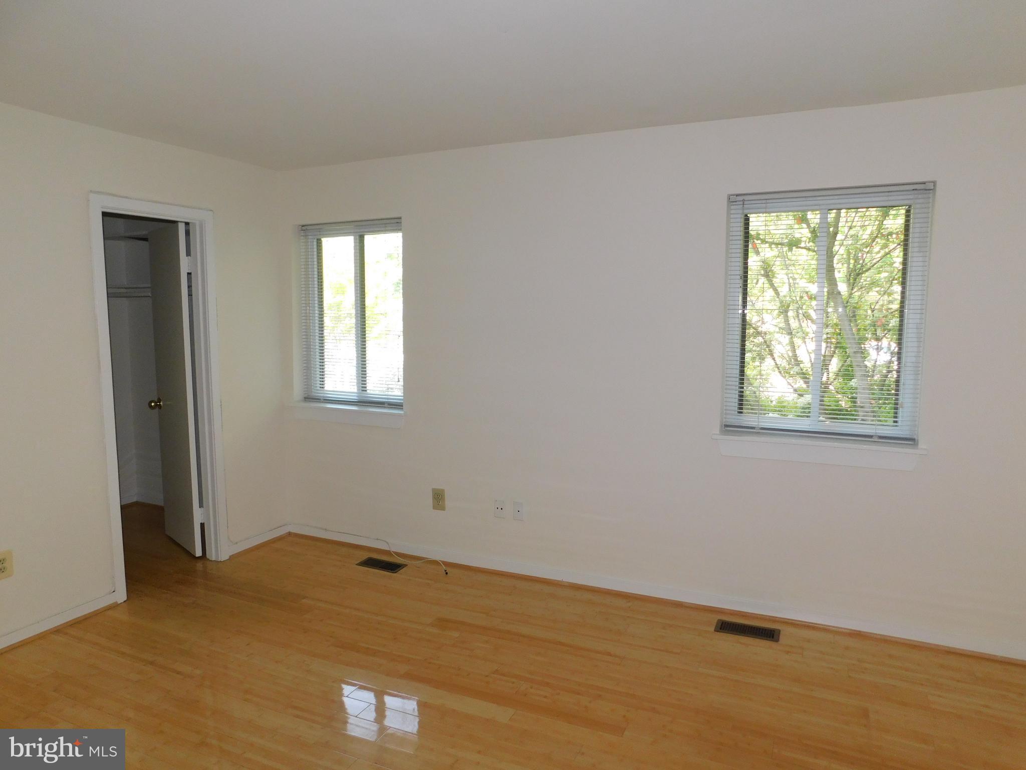 CITY COMMONS - Residential Lease