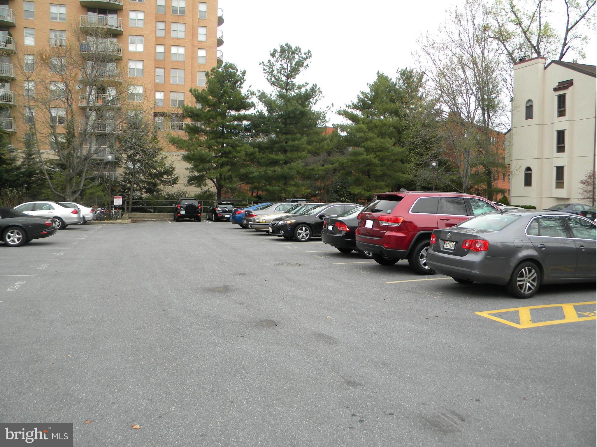 CITY COMMONS - Residential Lease