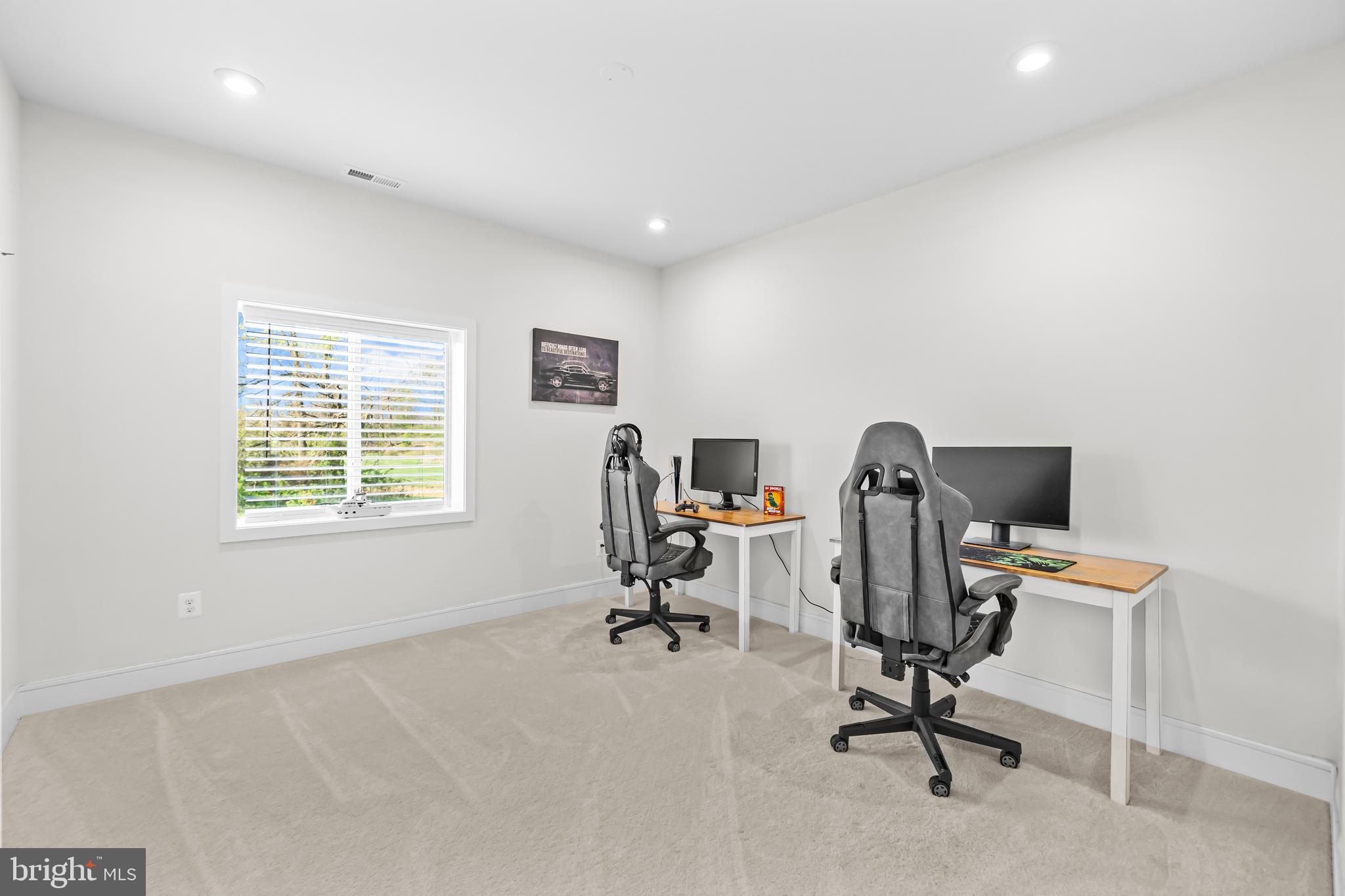 GLENMORE FARM - Residential