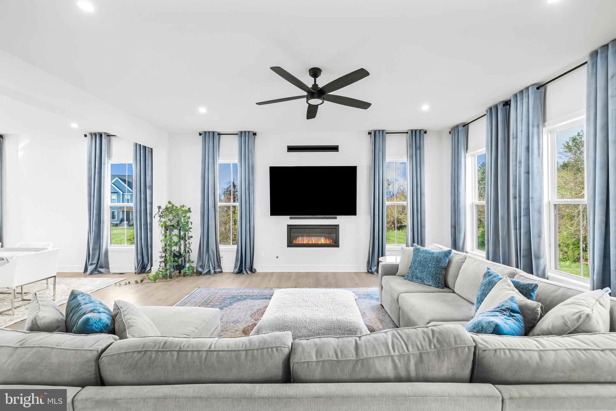 GLENMORE FARM - Residential