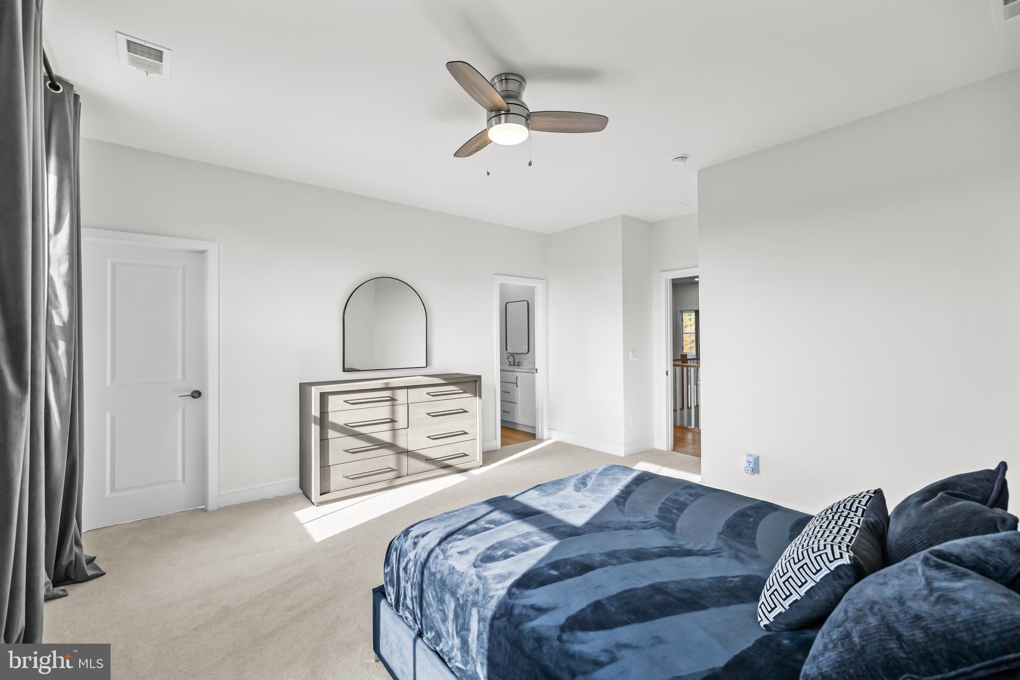 GLENMORE FARM - Residential