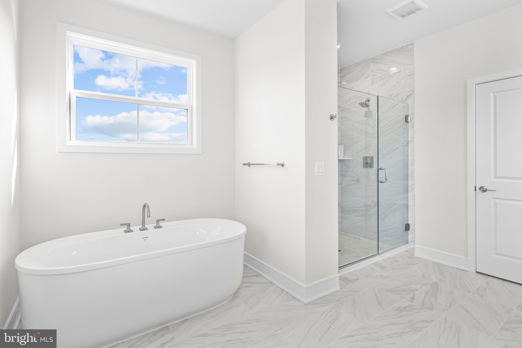 GLENMORE FARM - Residential