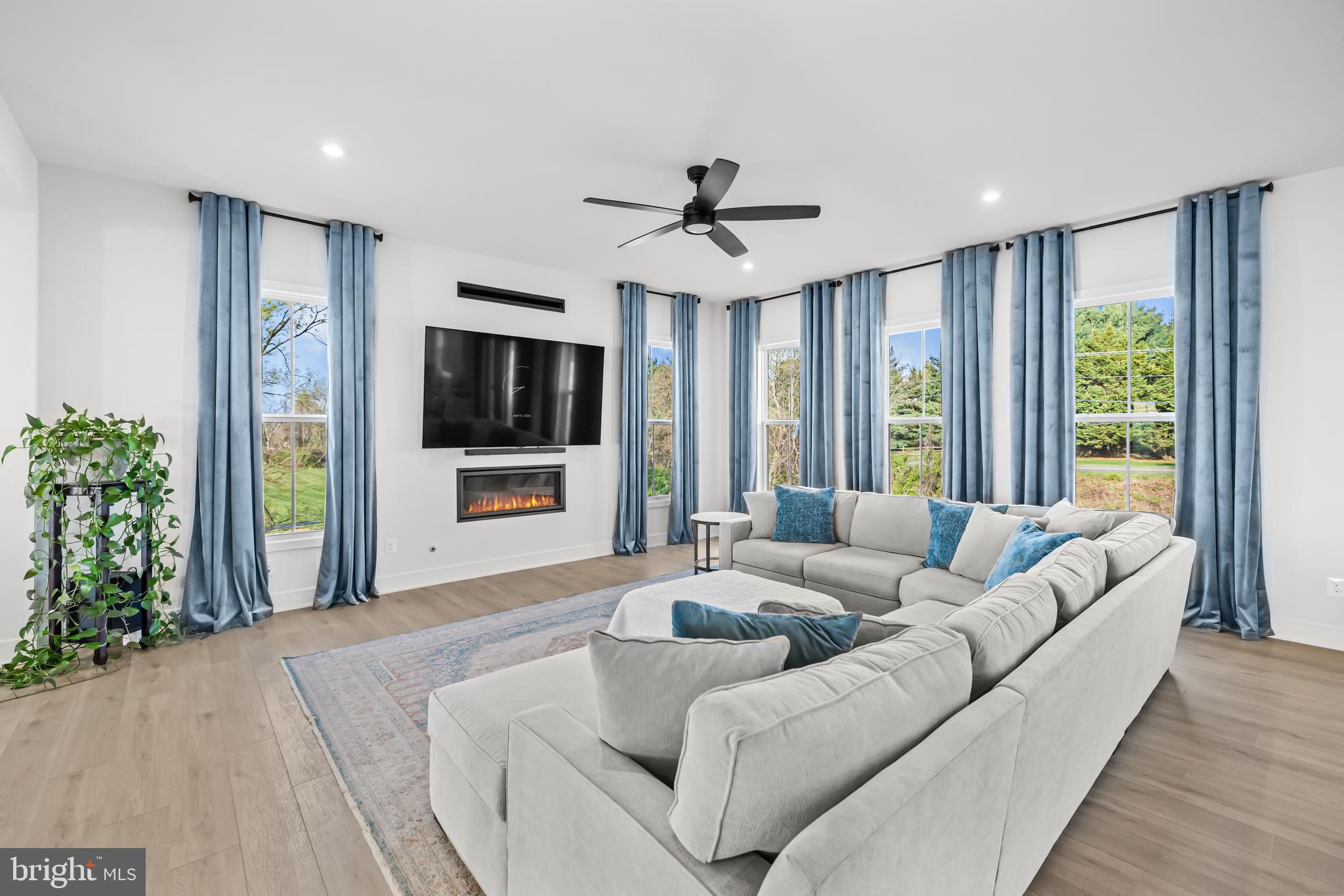 GLENMORE FARM - Residential