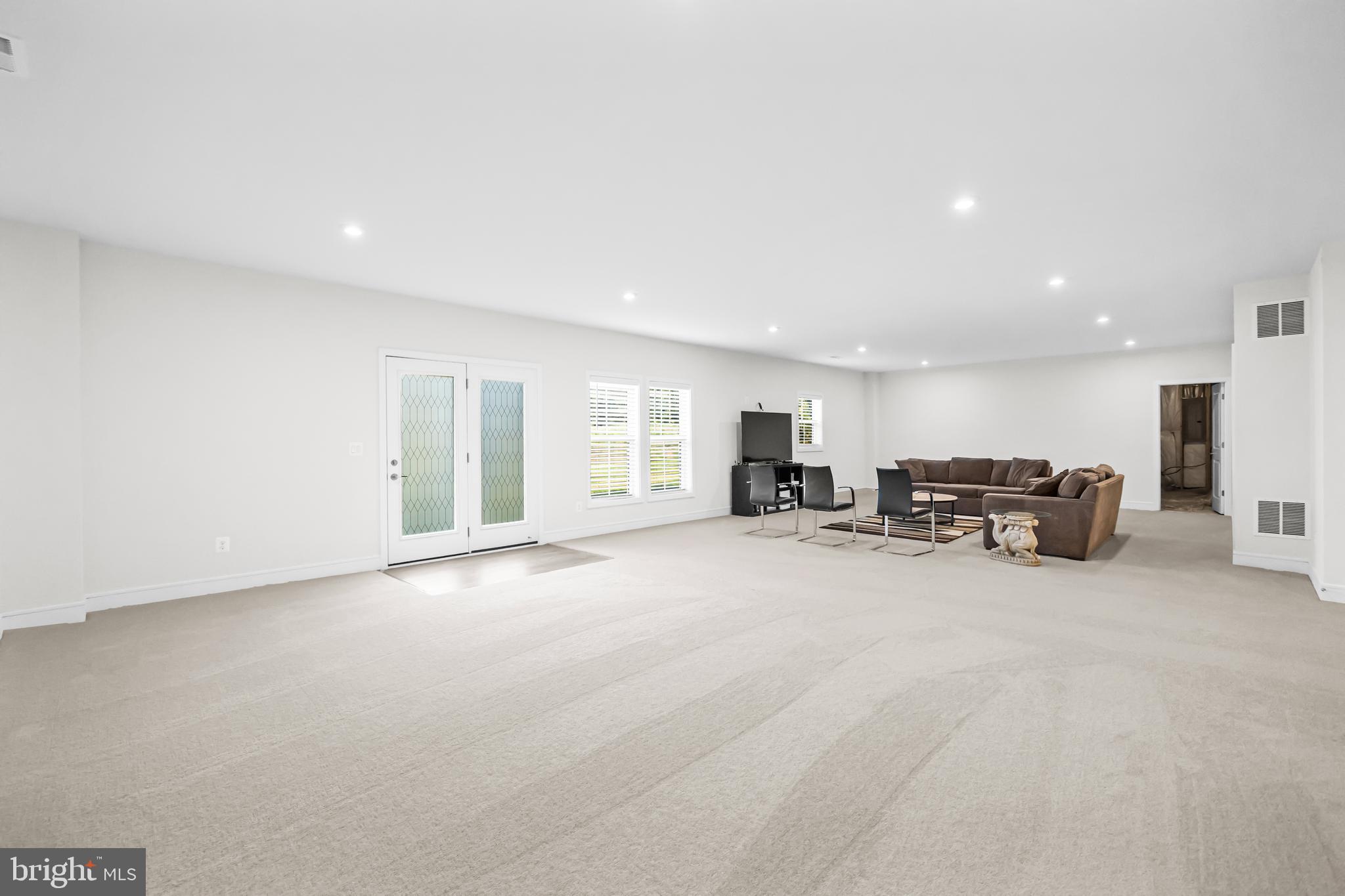 GLENMORE FARM - Residential