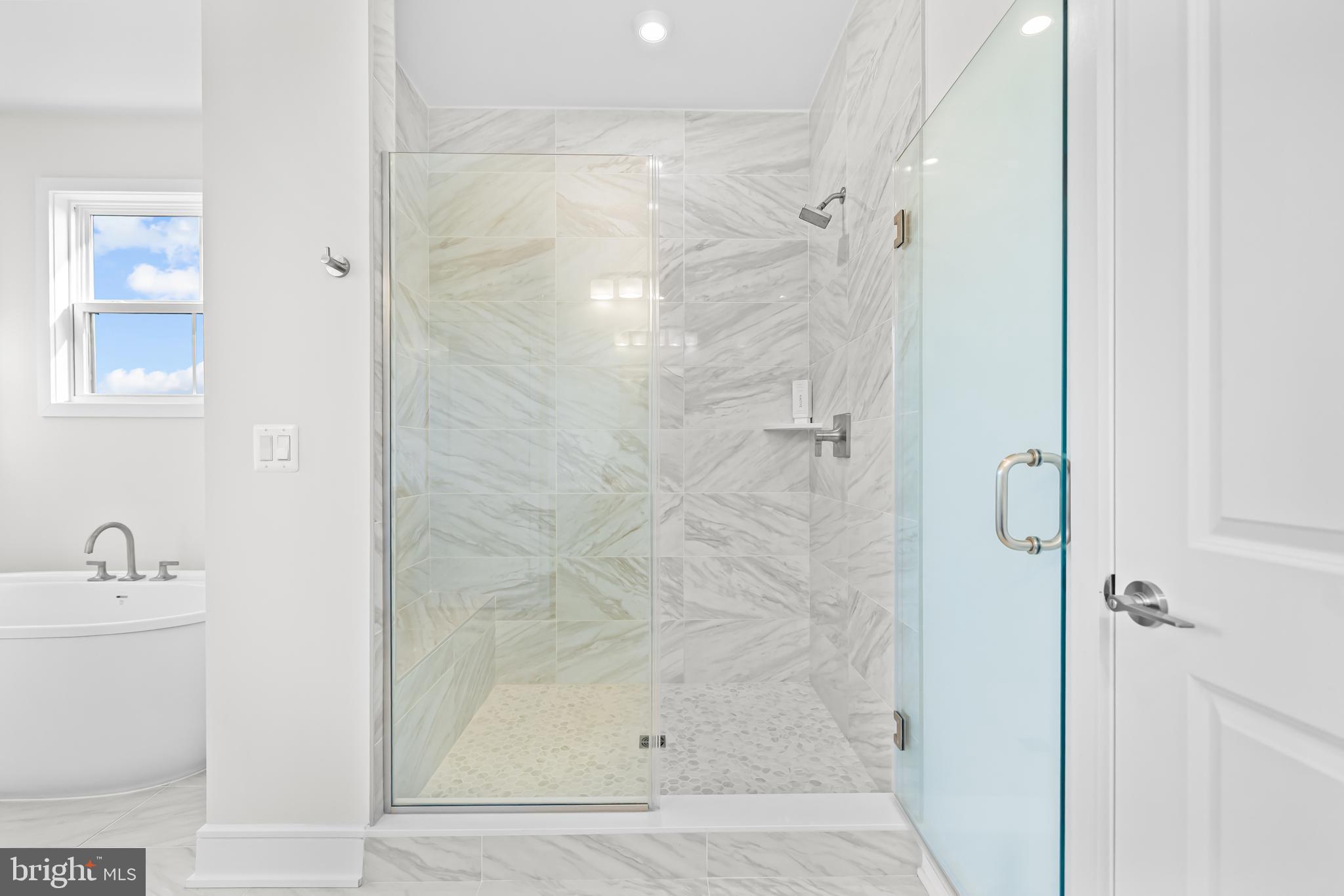 GLENMORE FARM - Residential