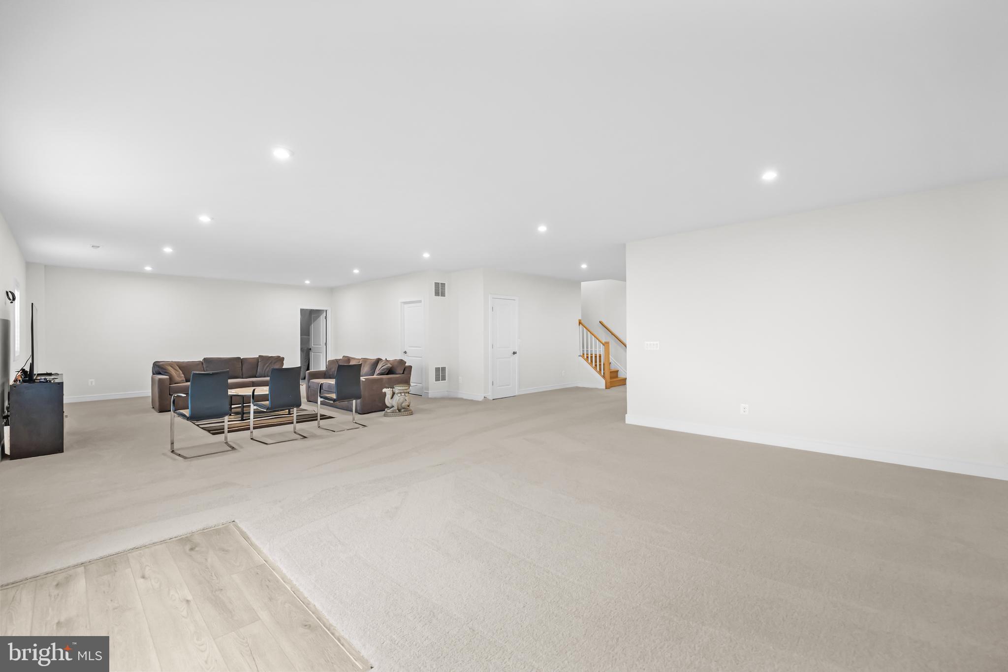 GLENMORE FARM - Residential