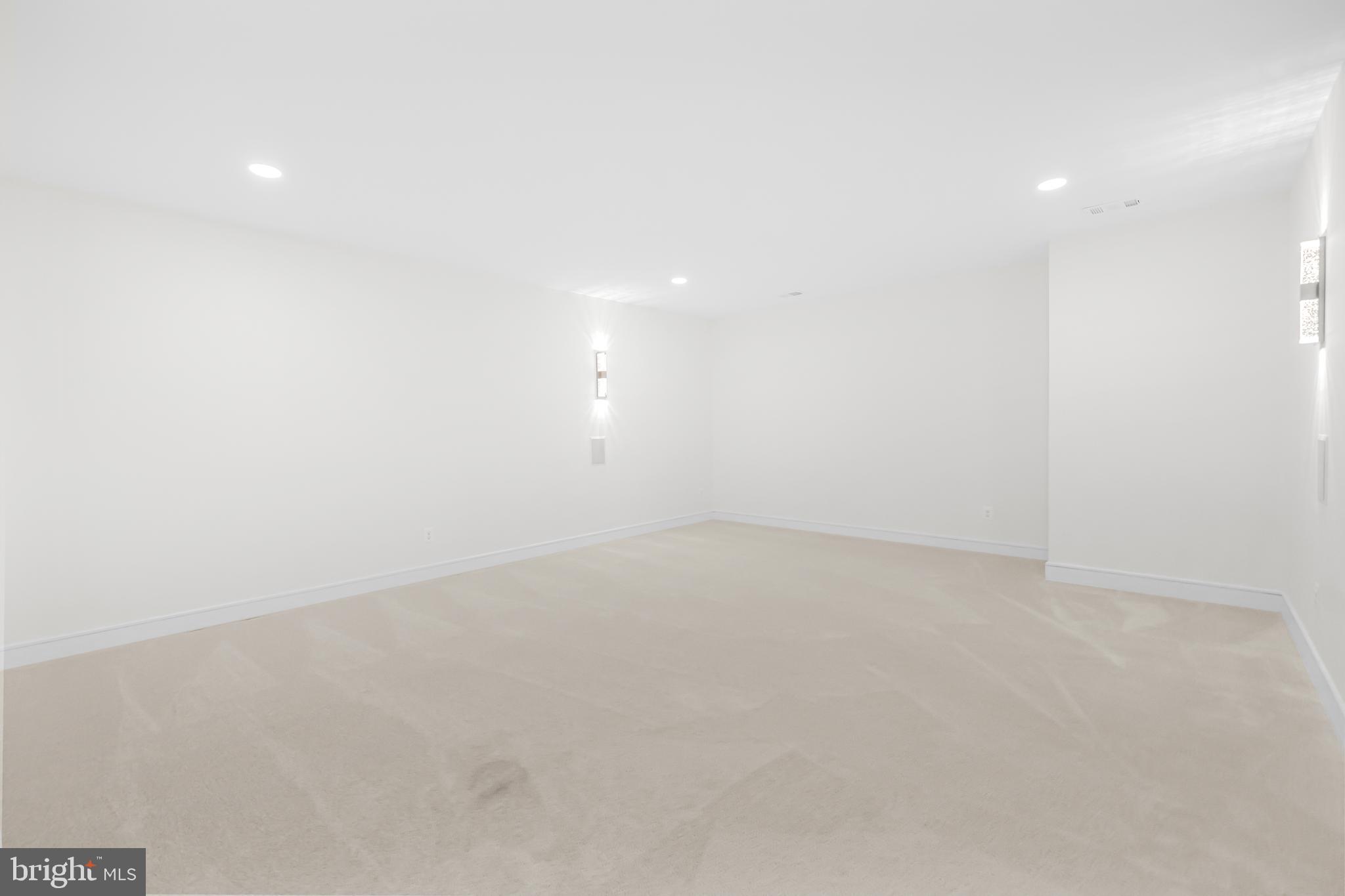 GLENMORE FARM - Residential