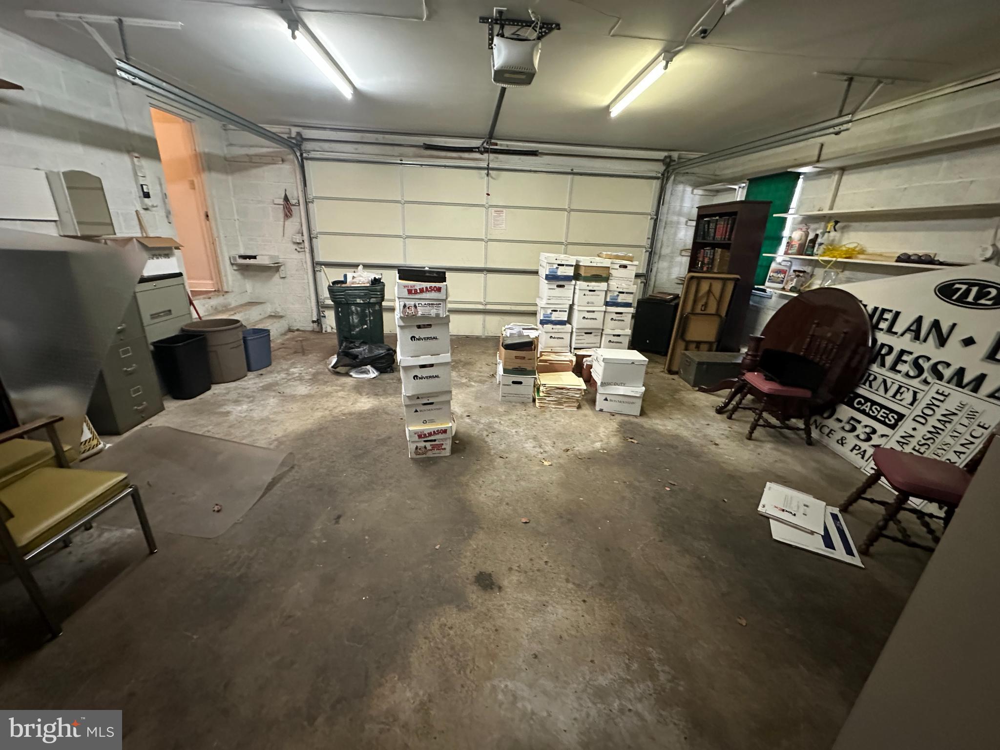 MILMONT PARK - Commercial Sale