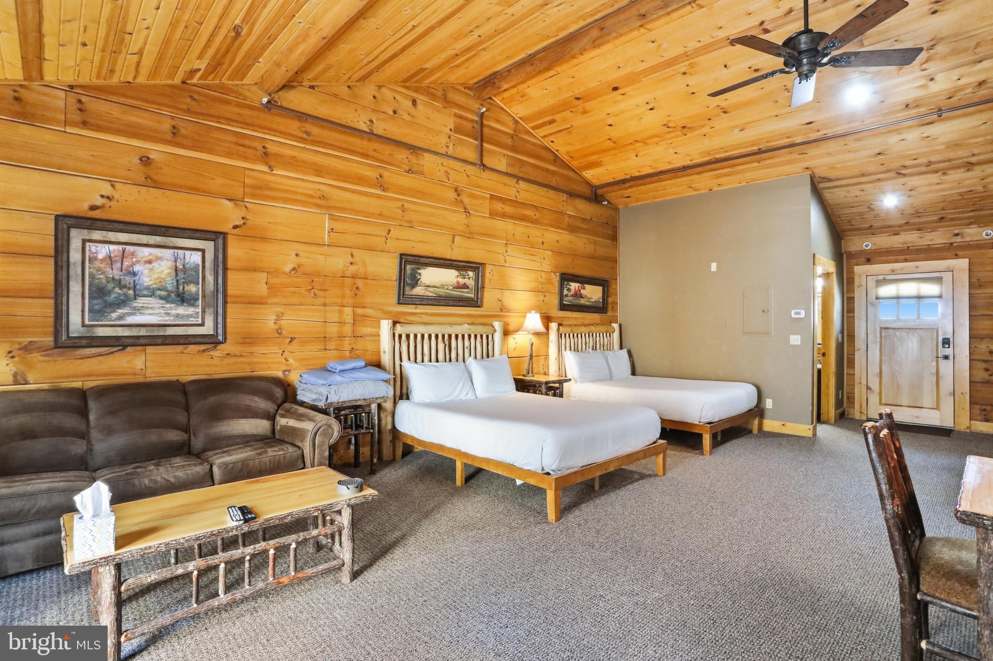 THE LODGES AT SUNSET VILLAGE - Residential