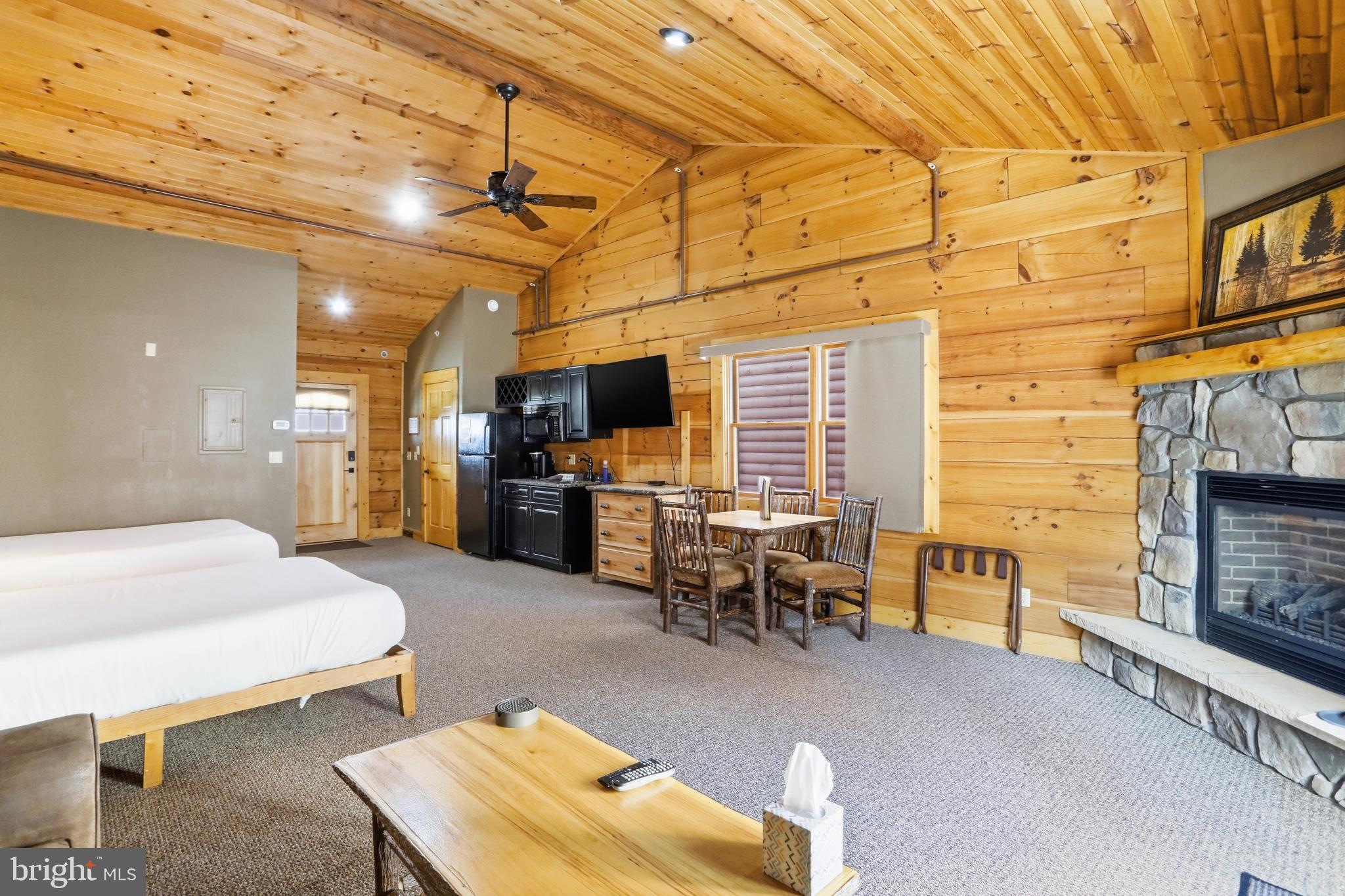 THE LODGES AT SUNSET VILLAGE - Residential