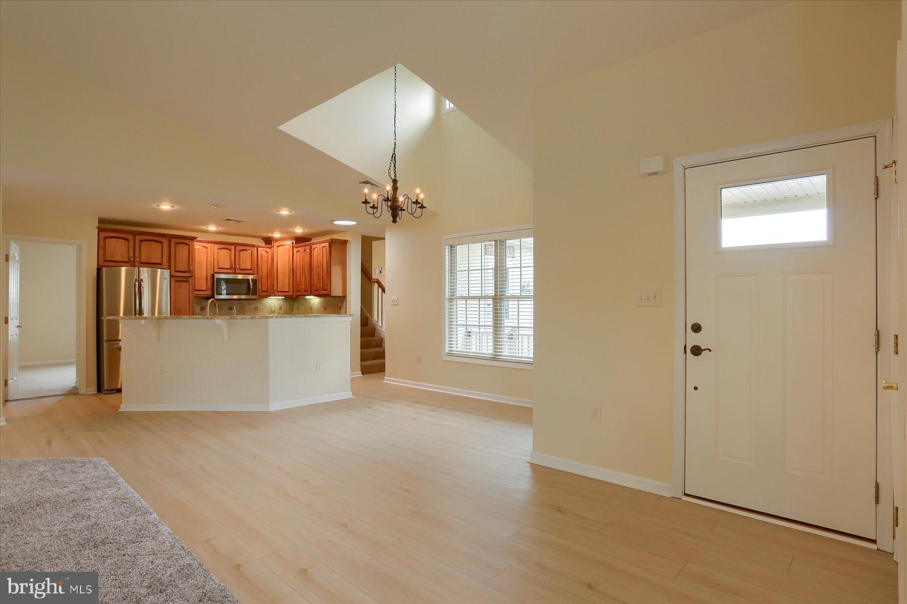 802 HEATHER RIDGE