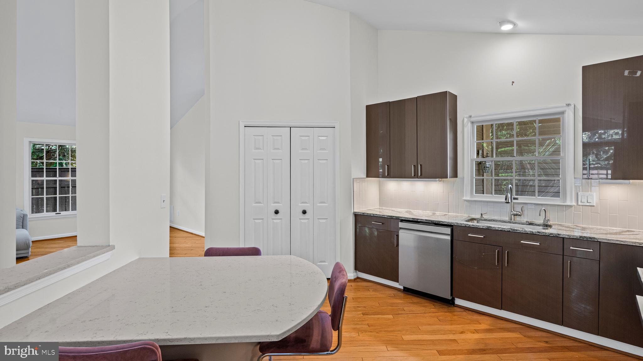 HOPKINS - Residential