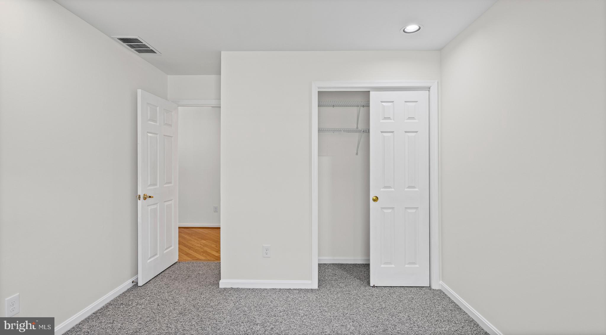 HOPKINS - Residential