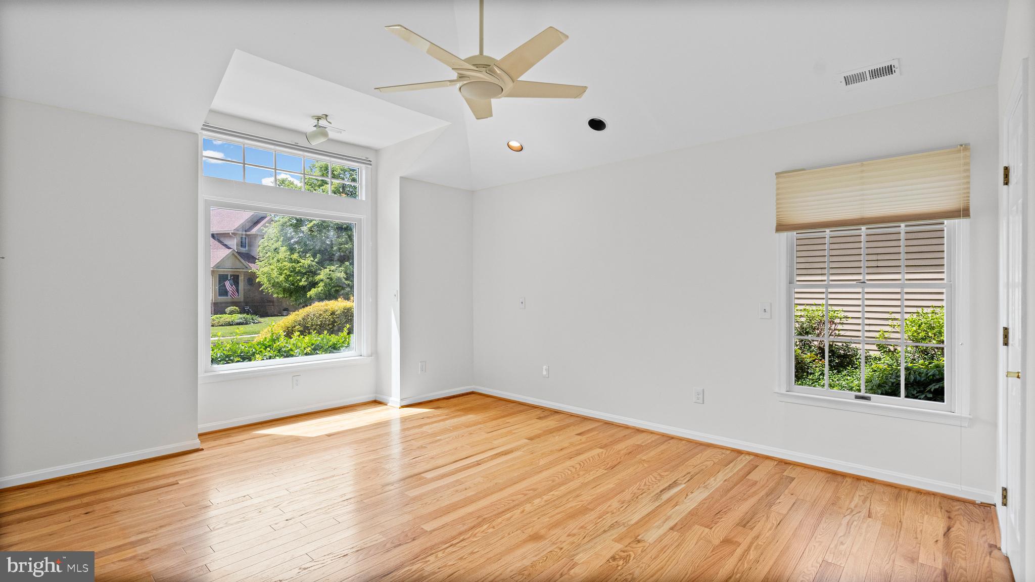 HOPKINS - Residential