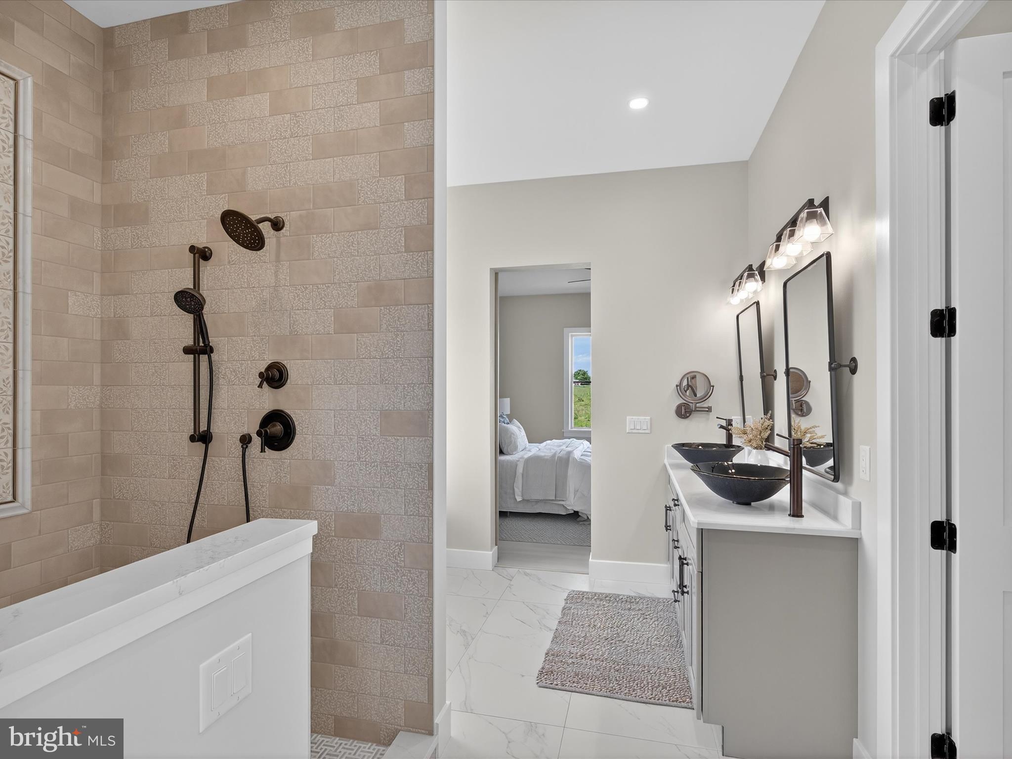 STONEHENGE - Residential